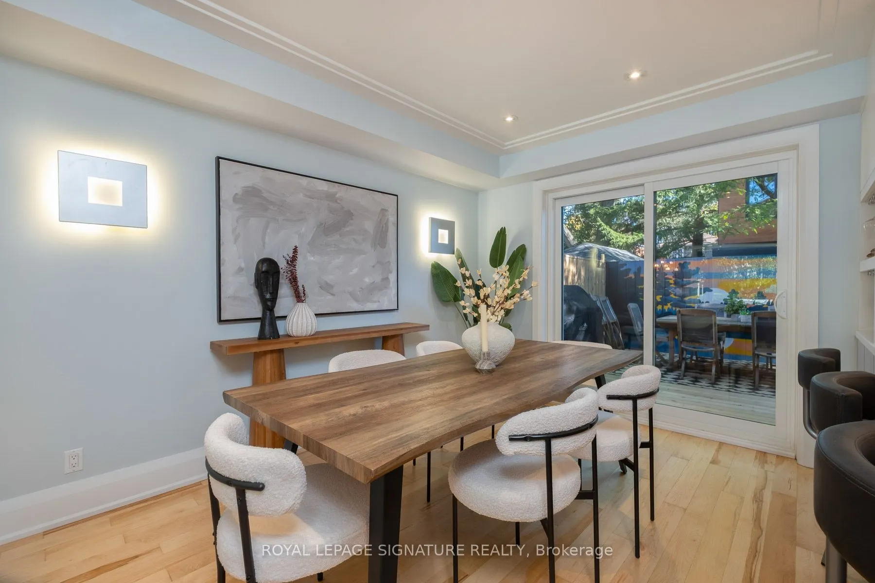 35 Bessborough Drive