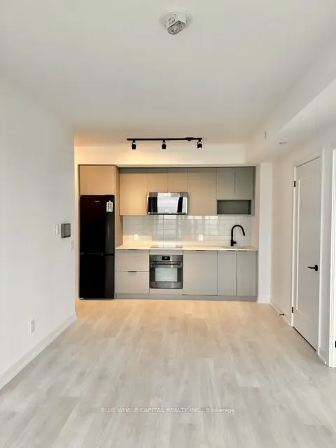 5 Defries Street #2412