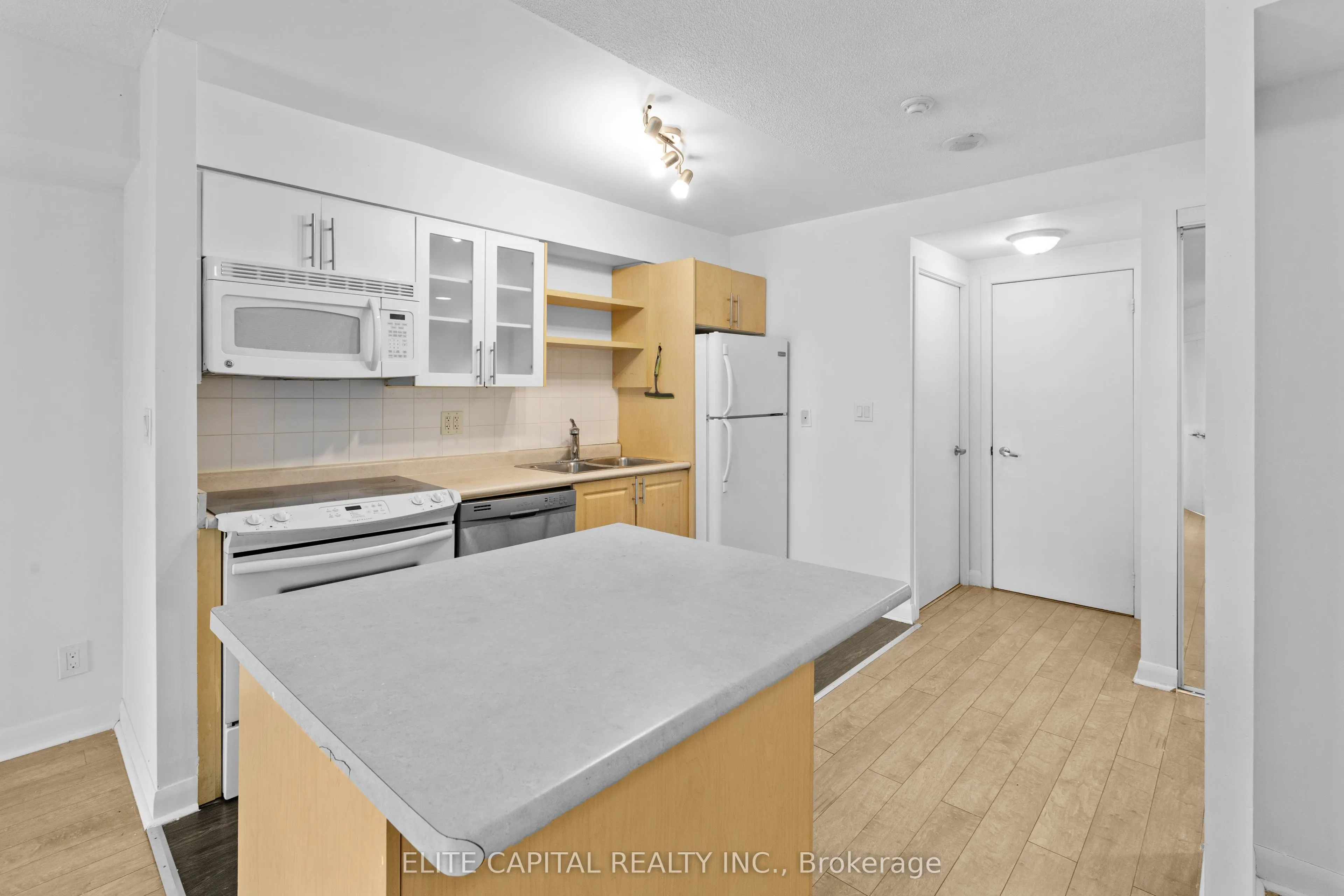 600 Fleet Street #1311