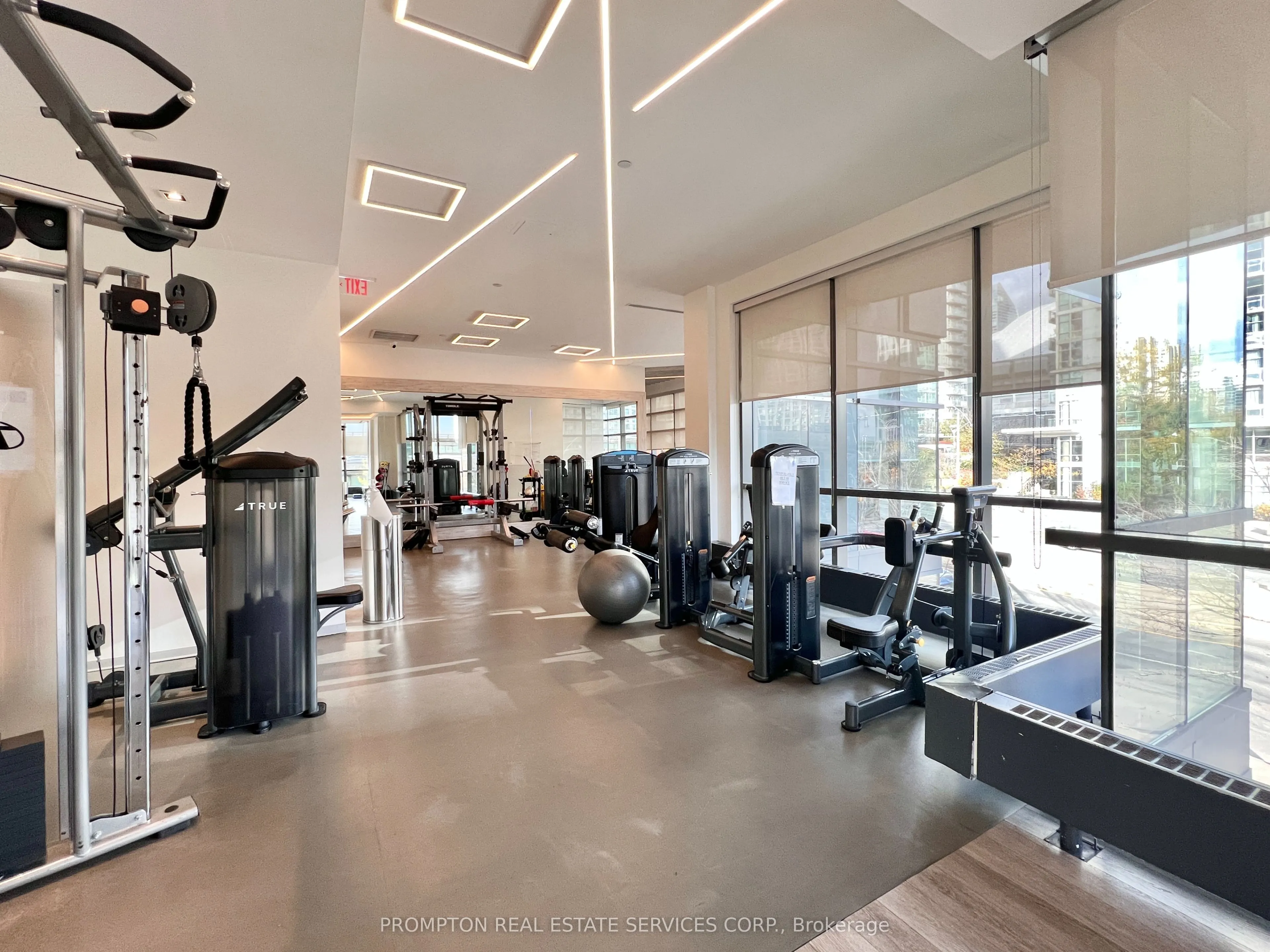 15 Fort York Boulevard #2812