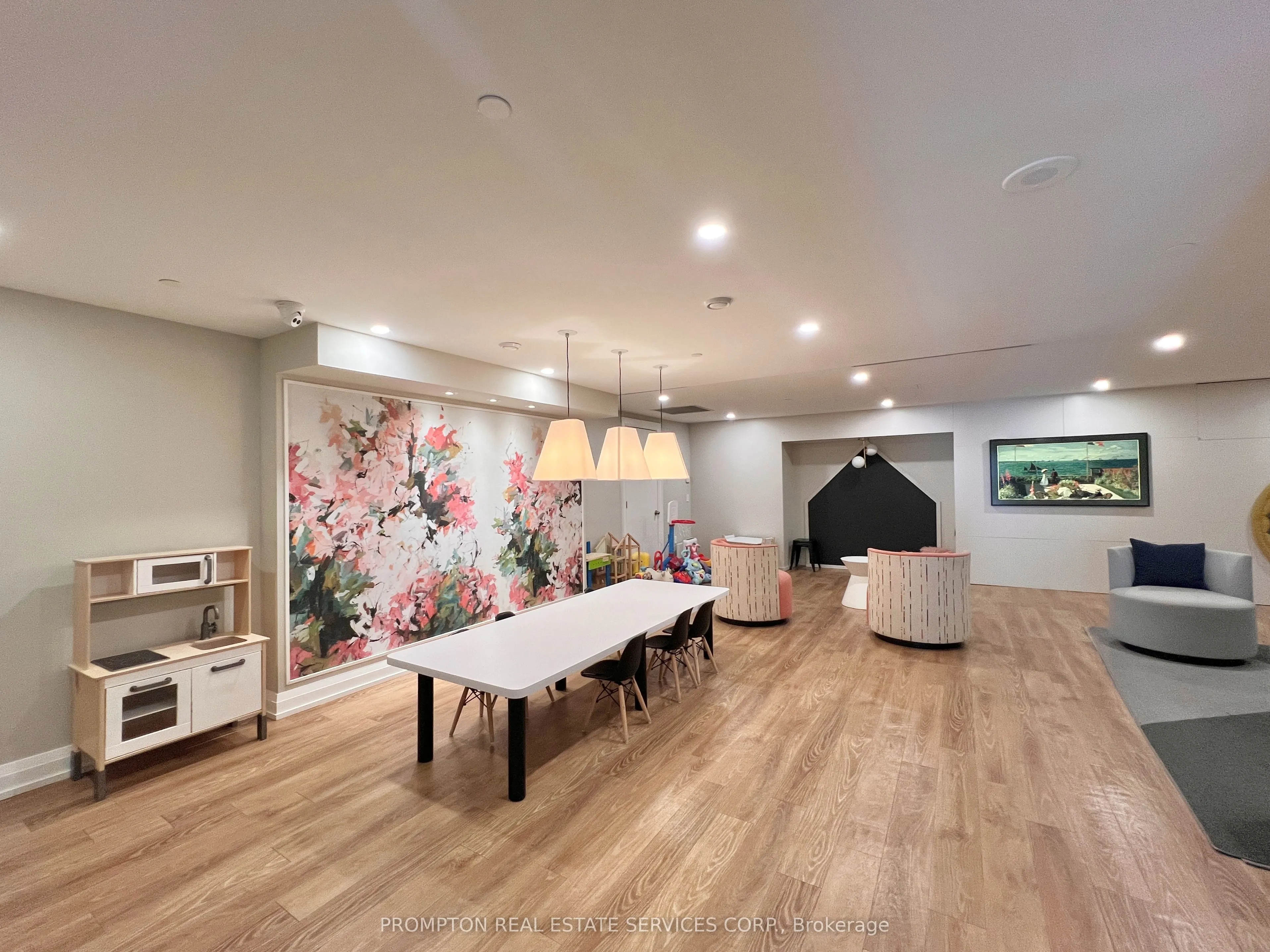 15 Fort York Boulevard #2812