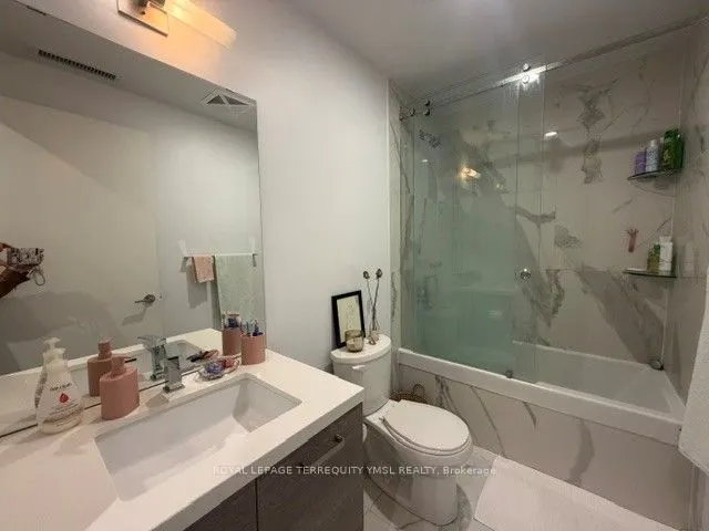 39 Brant Street #410