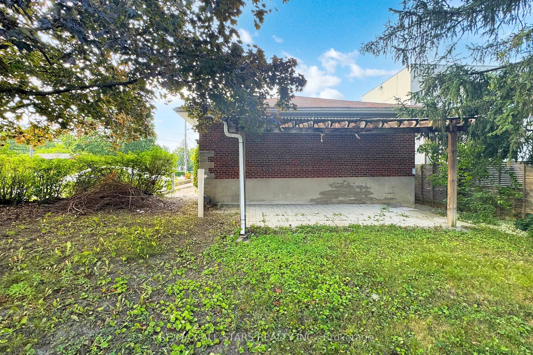 105 Betty Ann Drive