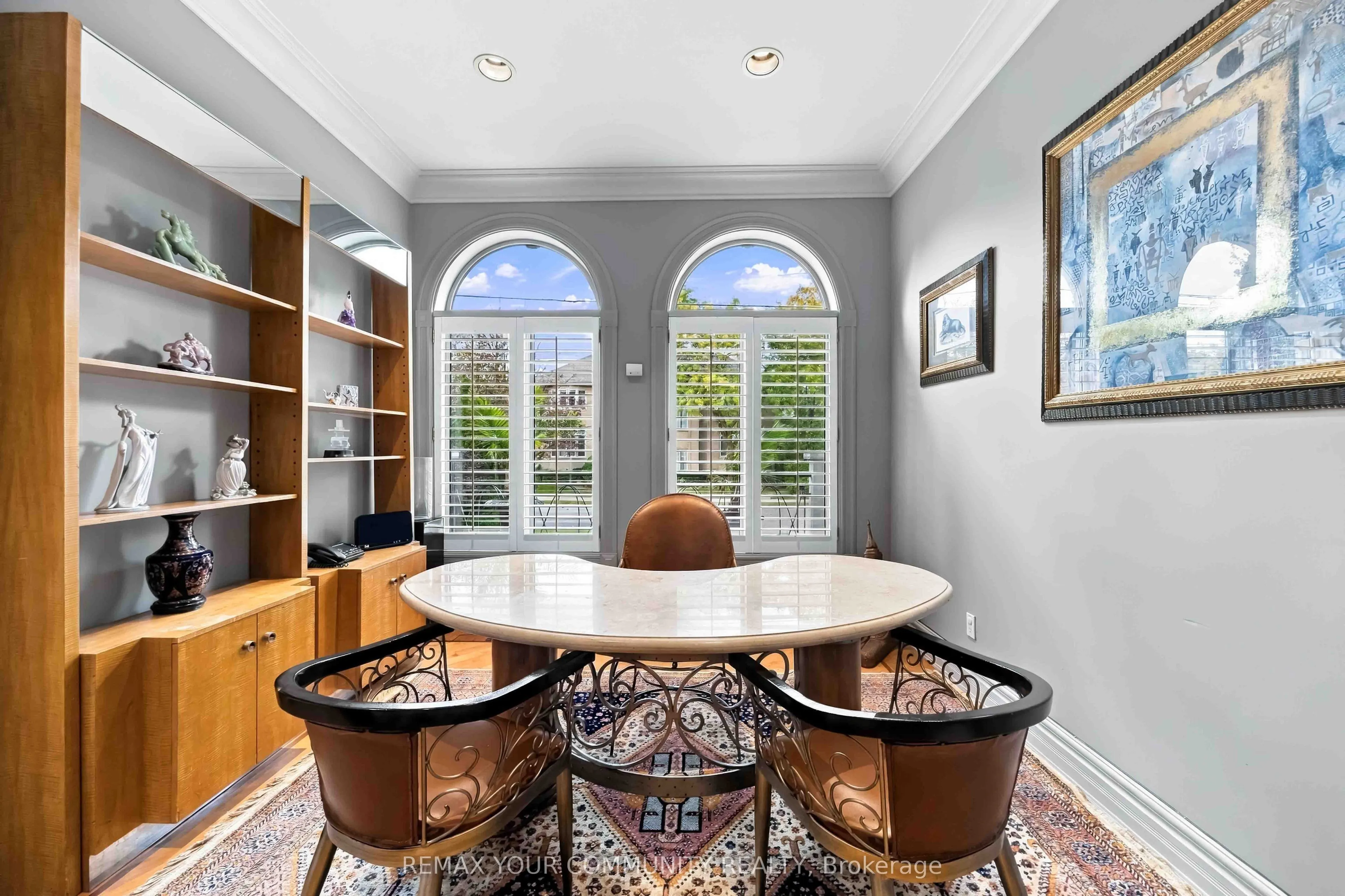 571 Old Orchard Grove