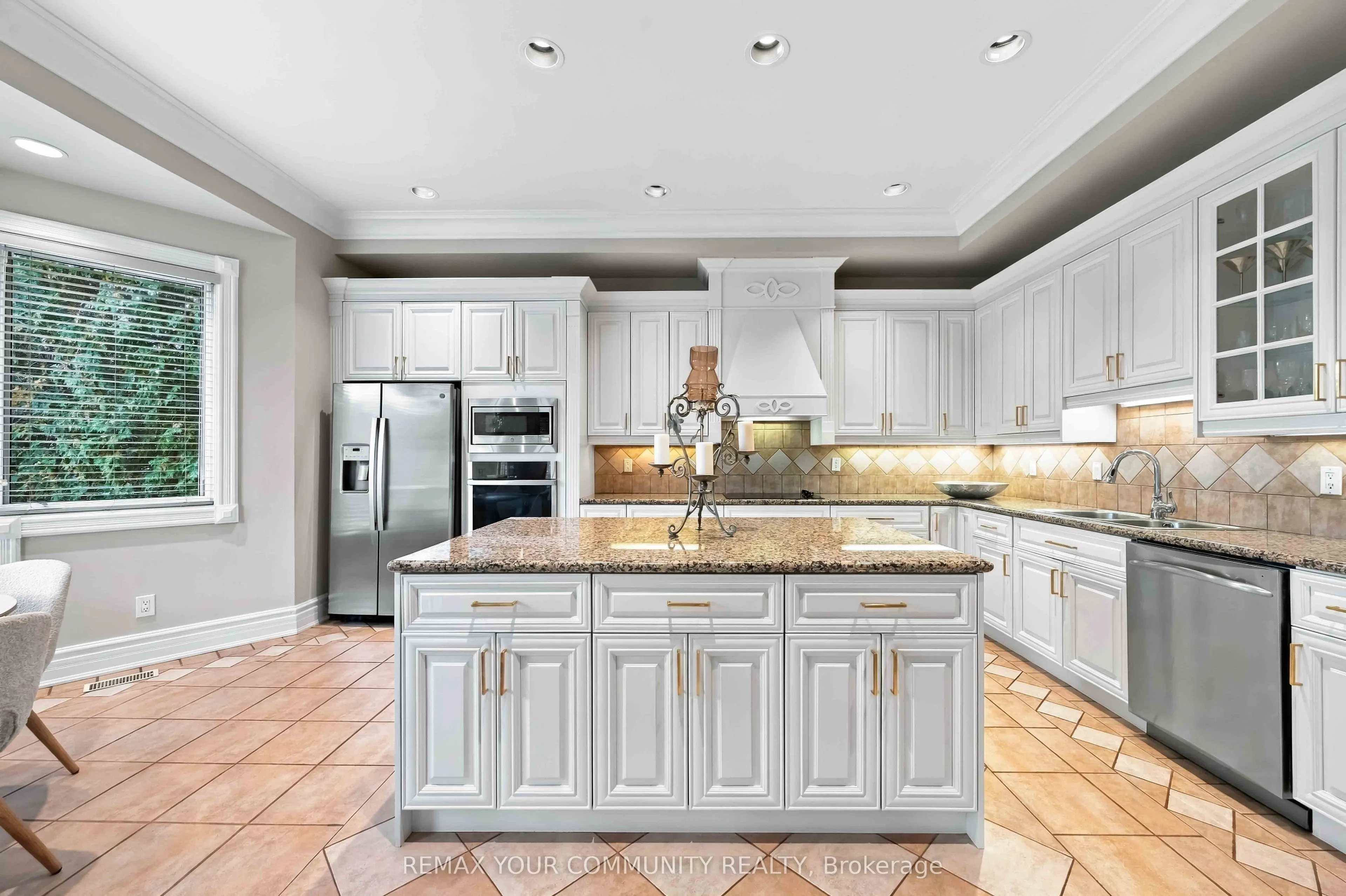 571 Old Orchard Grove