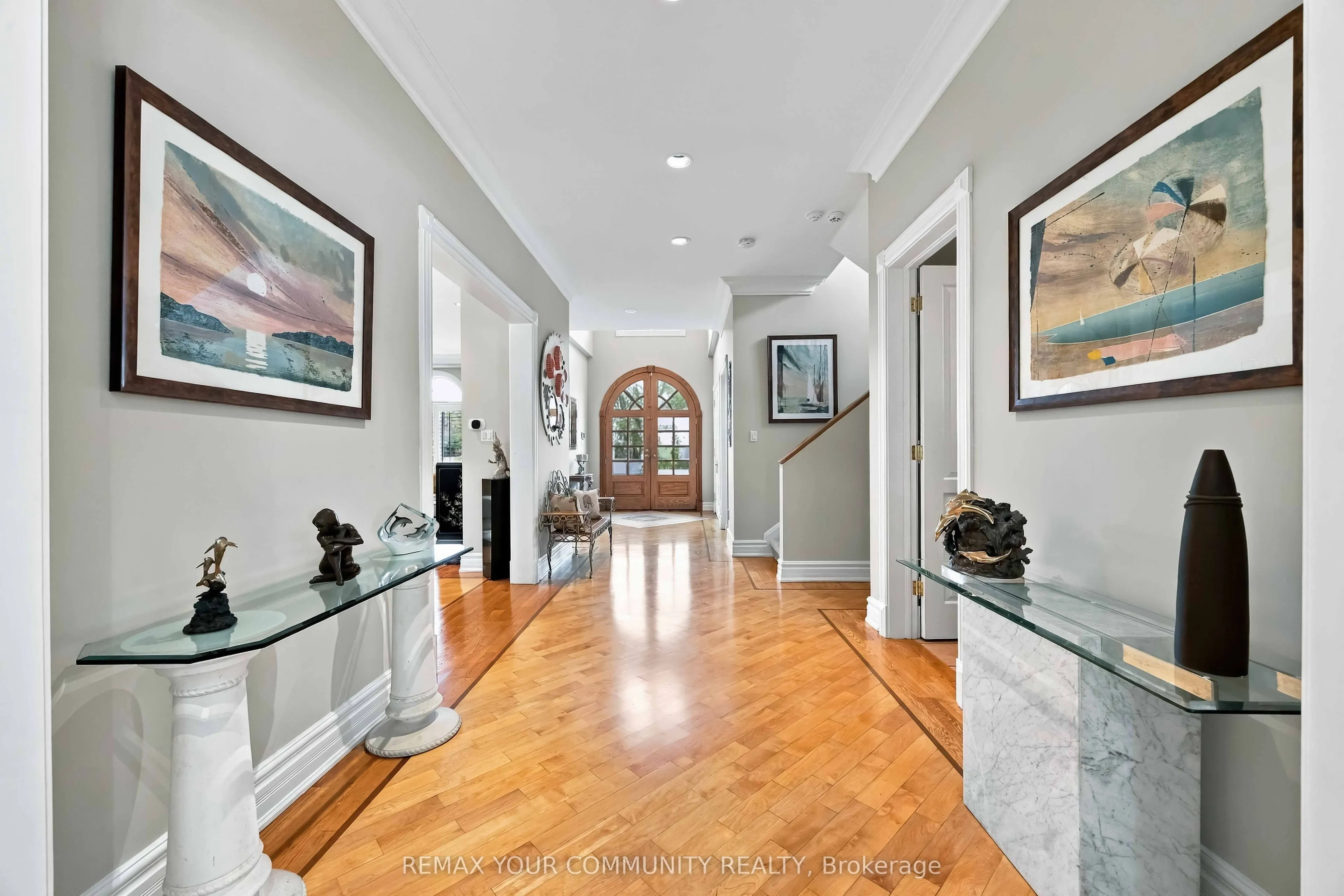 571 Old Orchard Grove