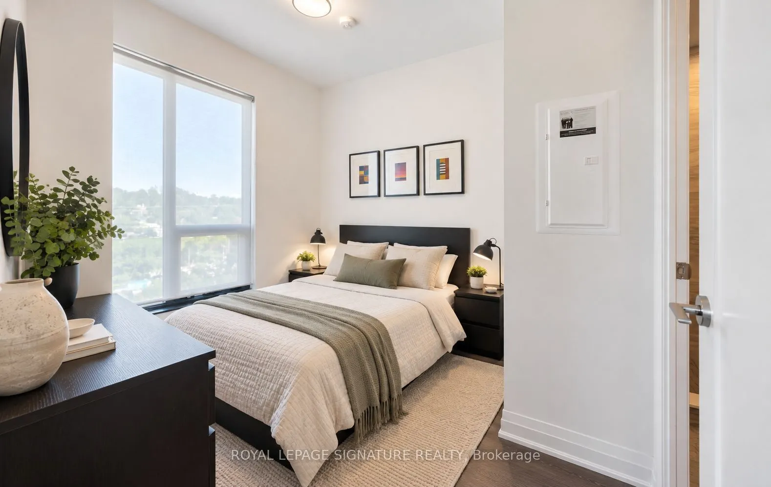 280 Howland Avenue #526