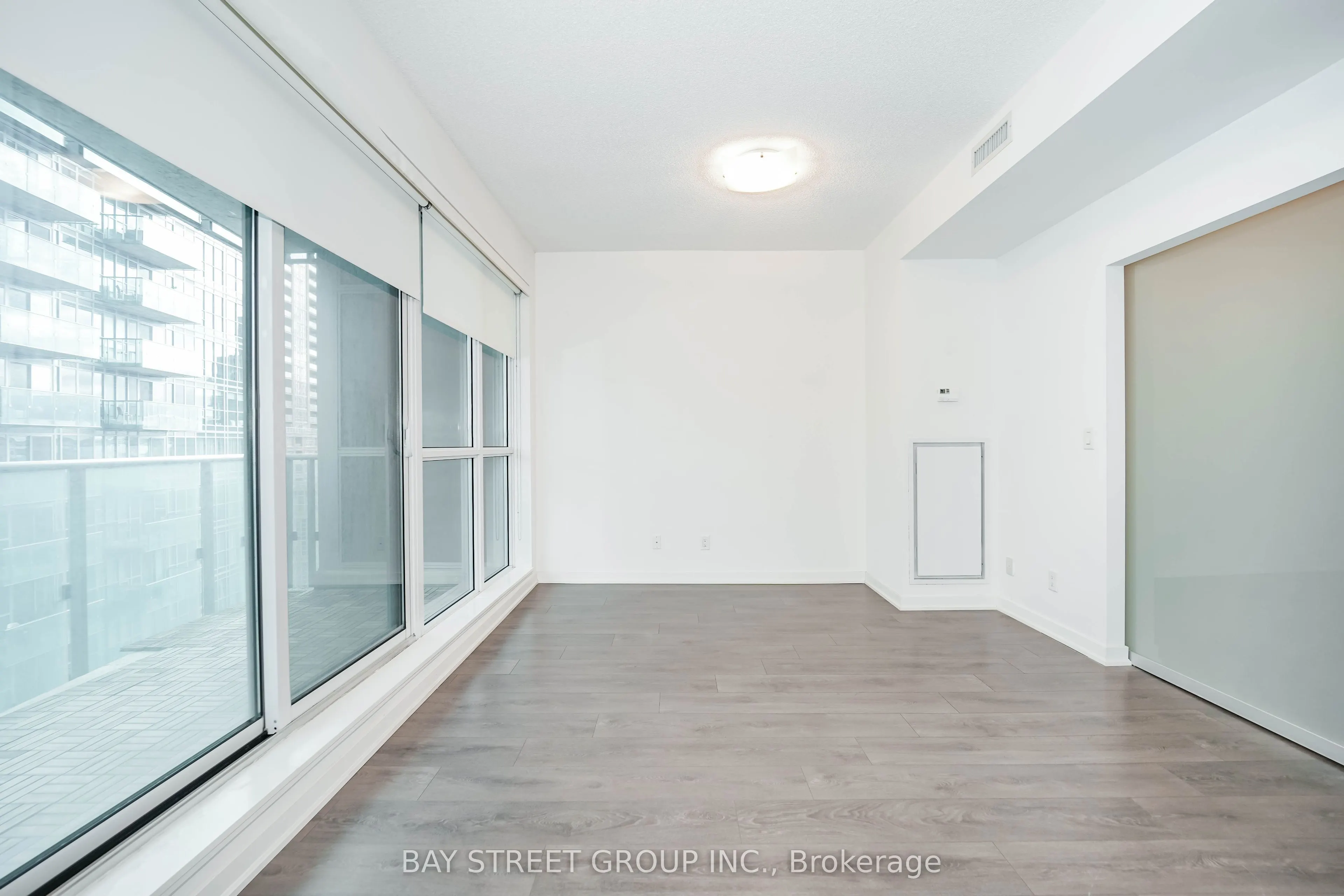 150 East Liberty Street #805