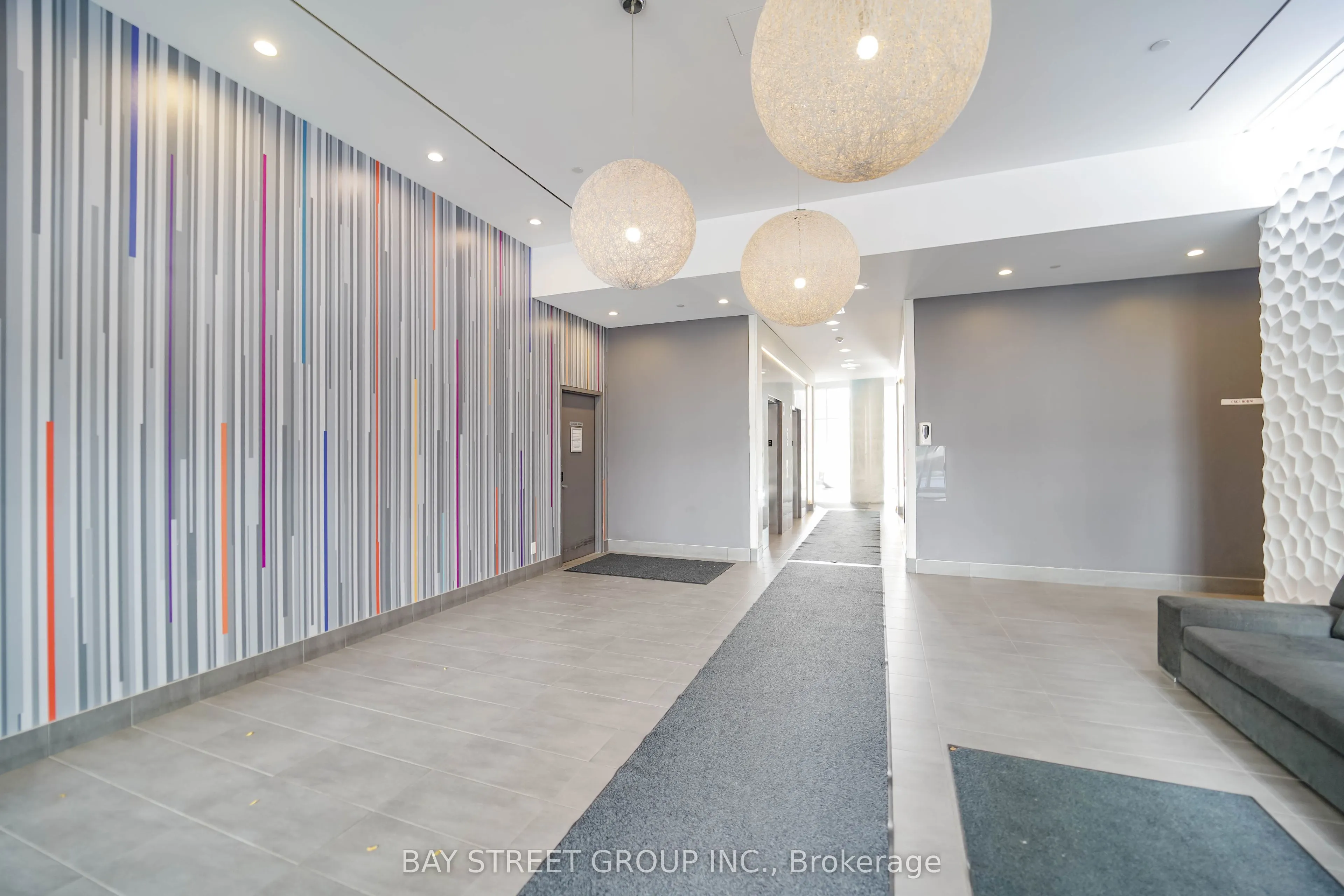 150 East Liberty Street #805