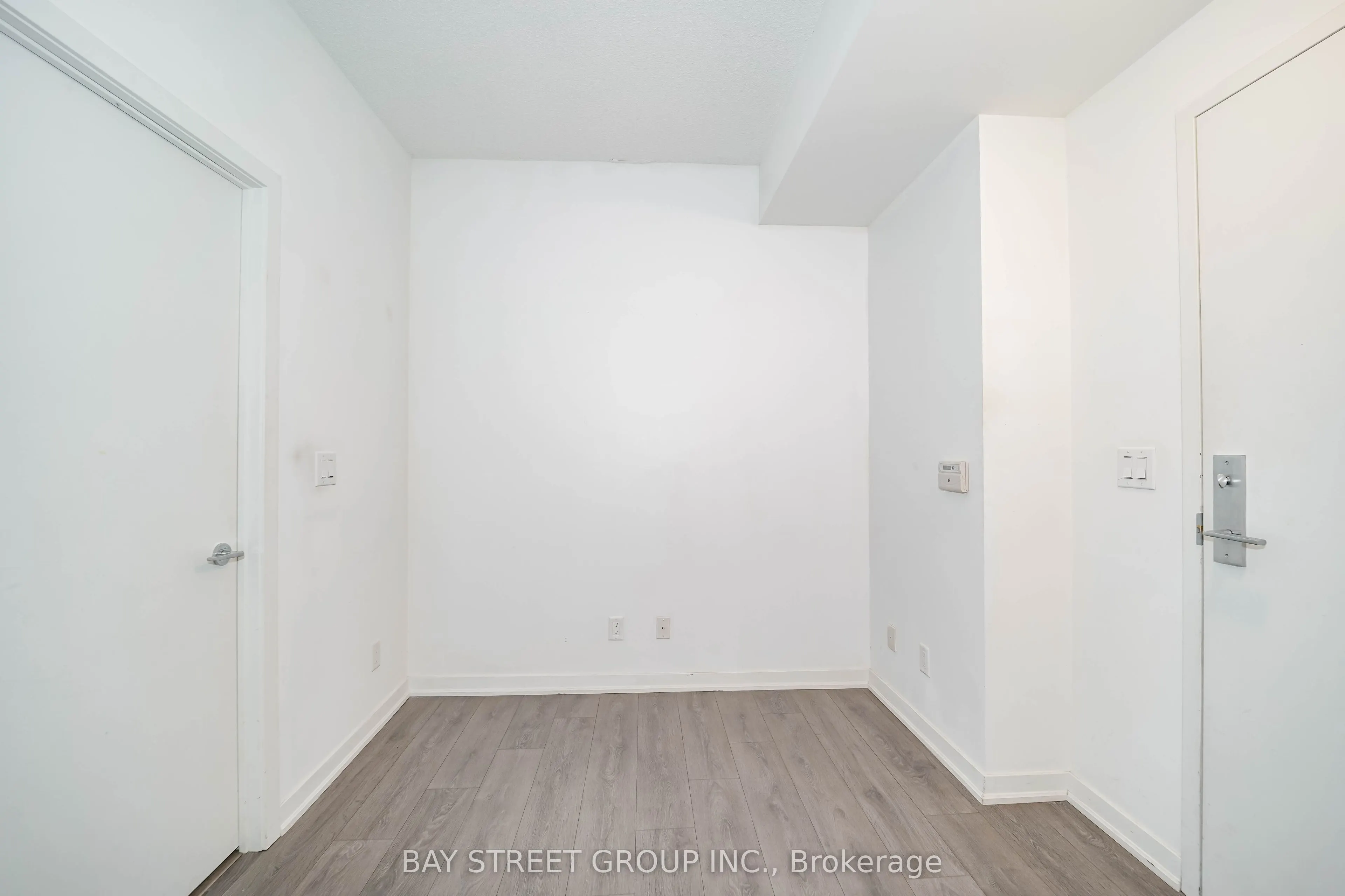 150 East Liberty Street #805