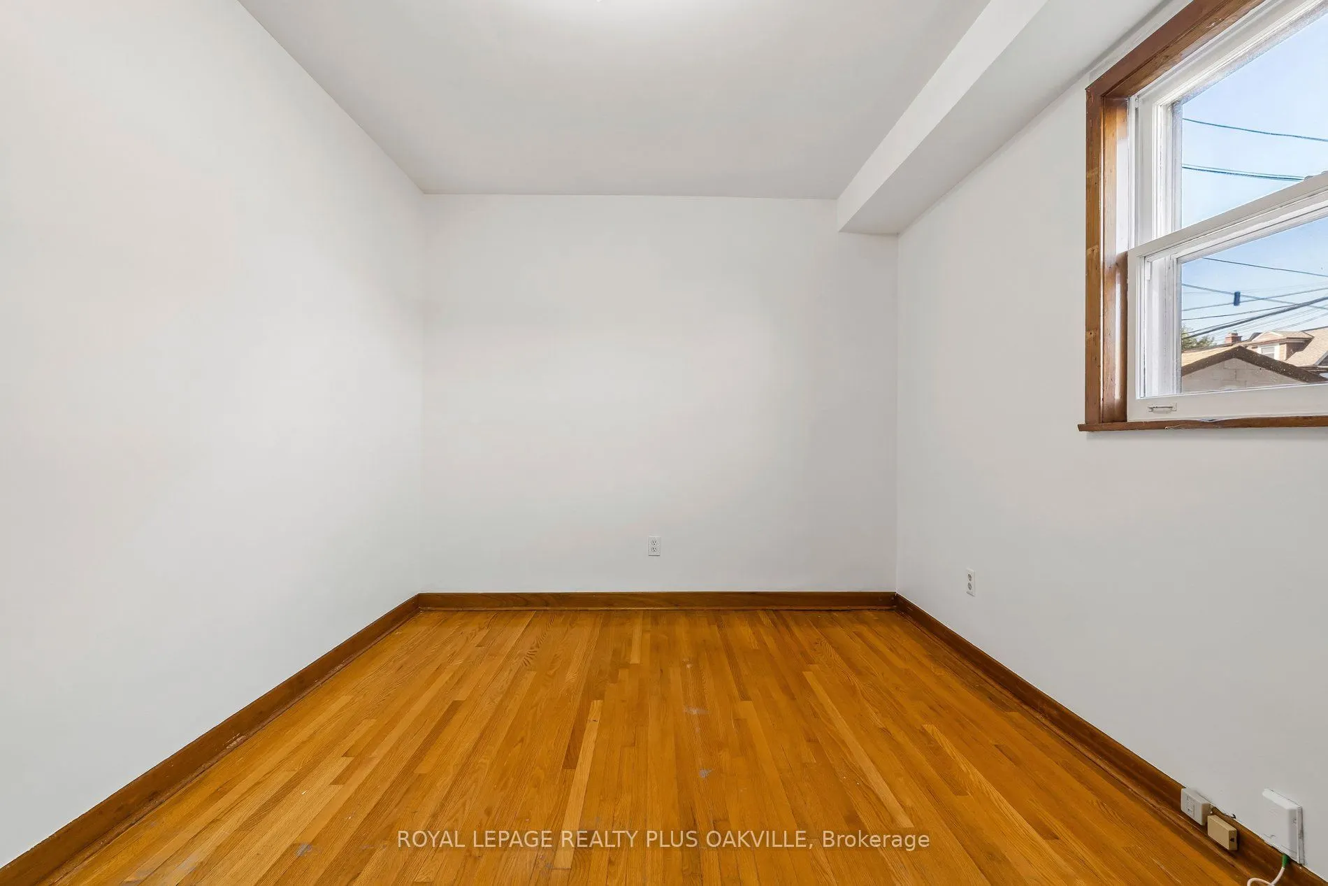 72a Lindsey Avenue