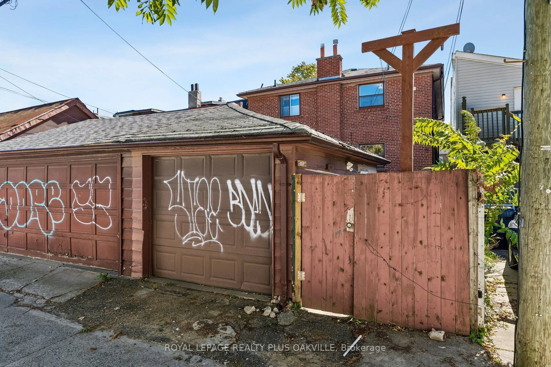 72a Lindsey Avenue