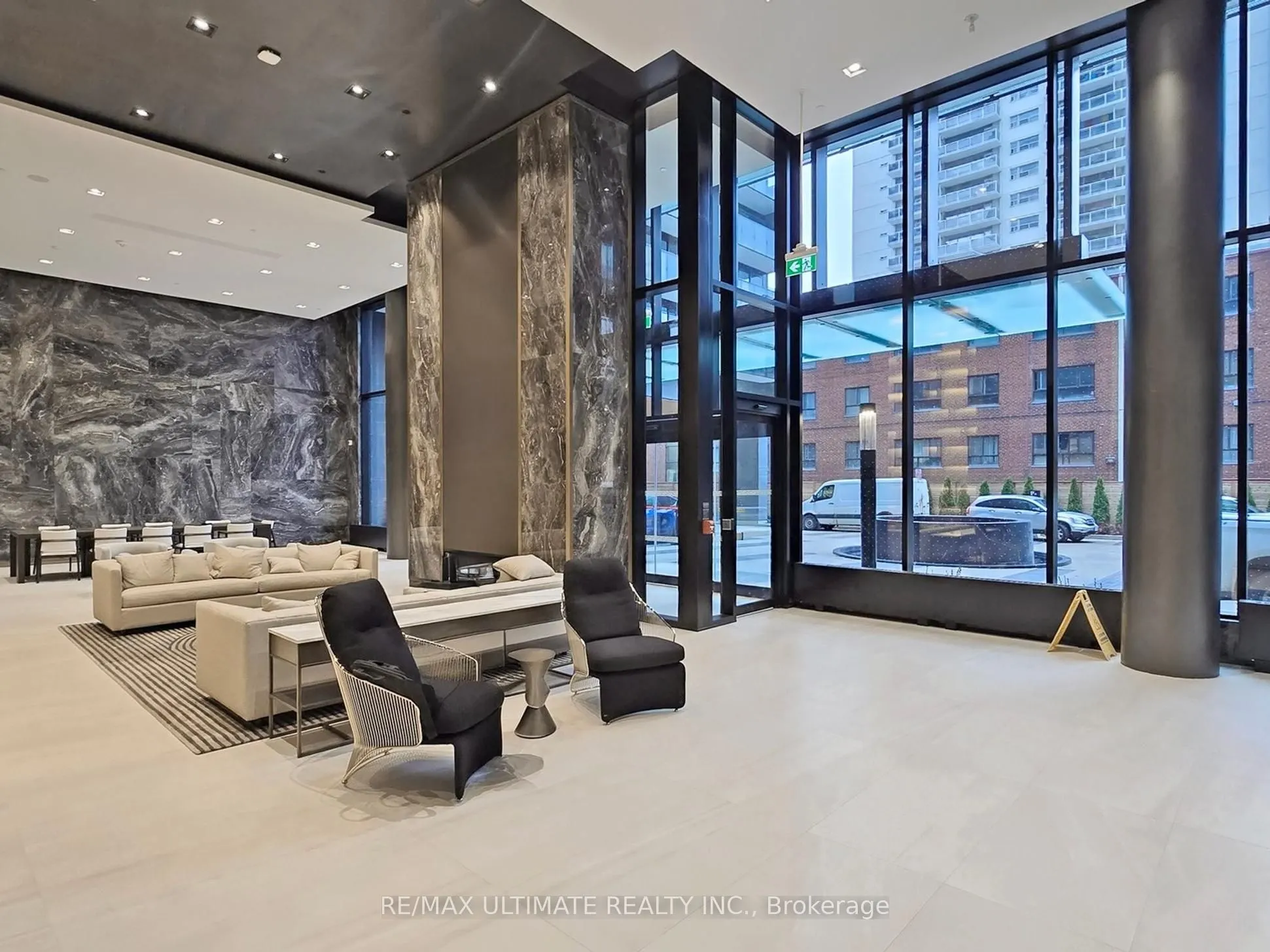 117 Broadway Avenue #207