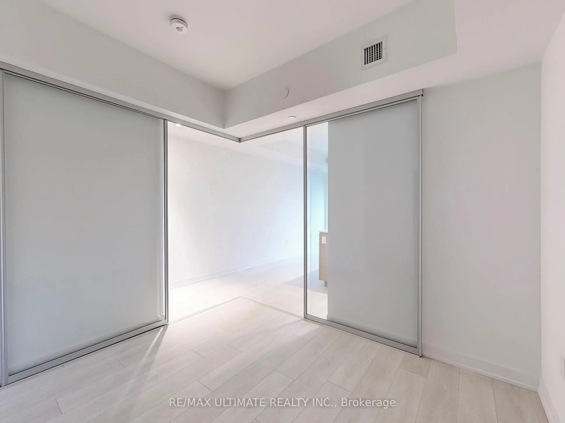 117 Broadway Avenue #207