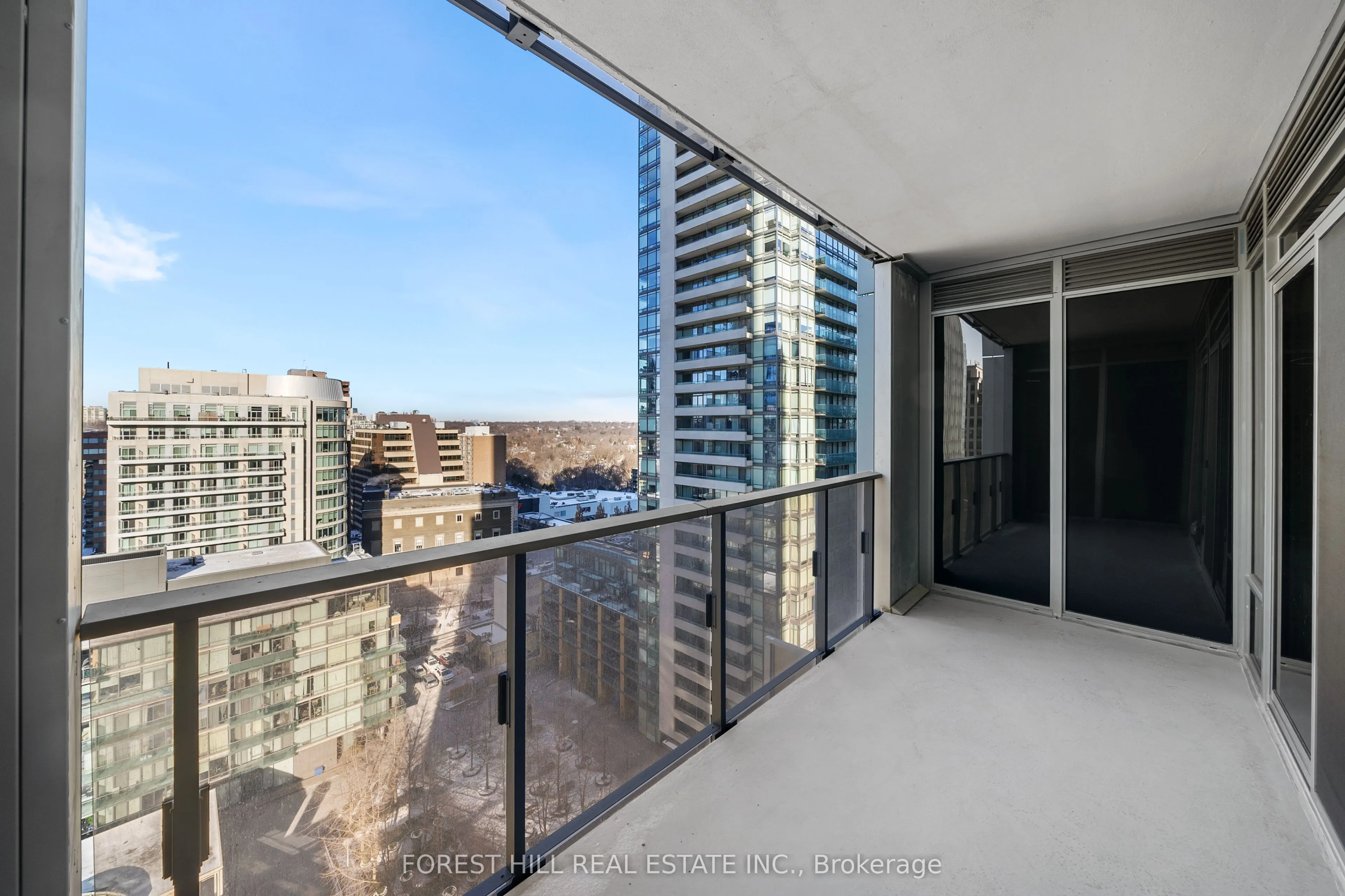 11 Yorkville Avenue #1104