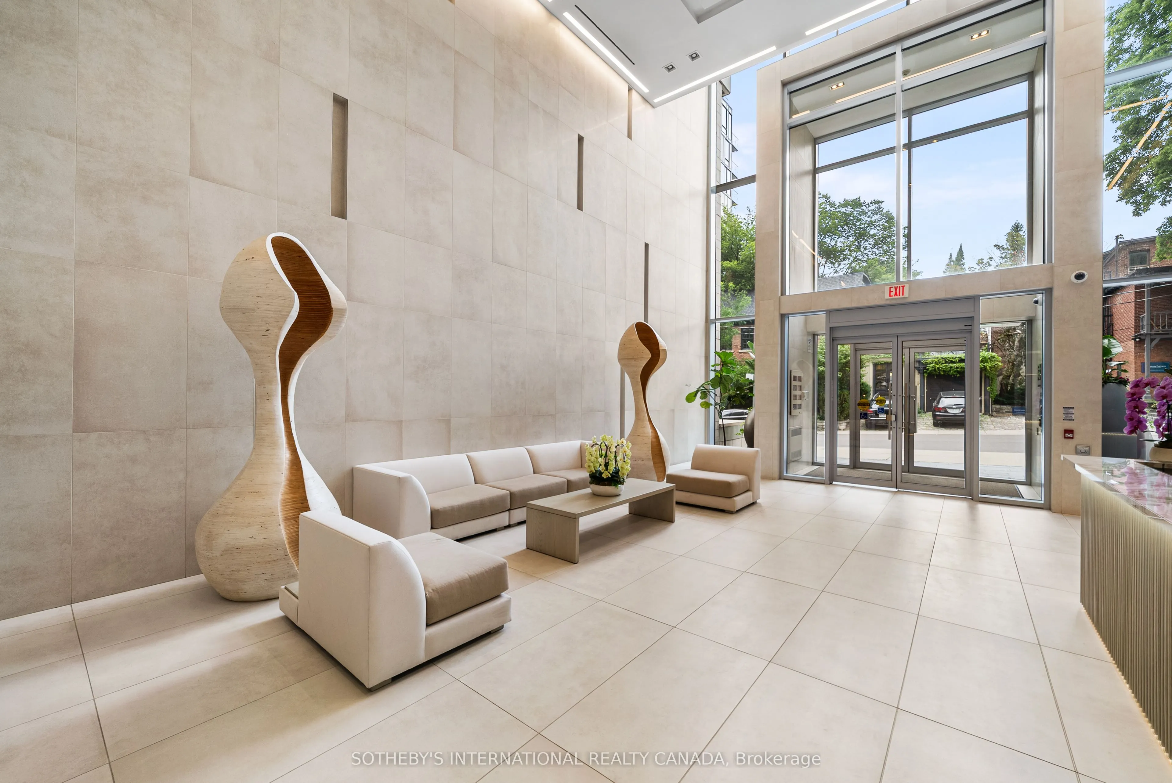 170 Avenue Road #1503