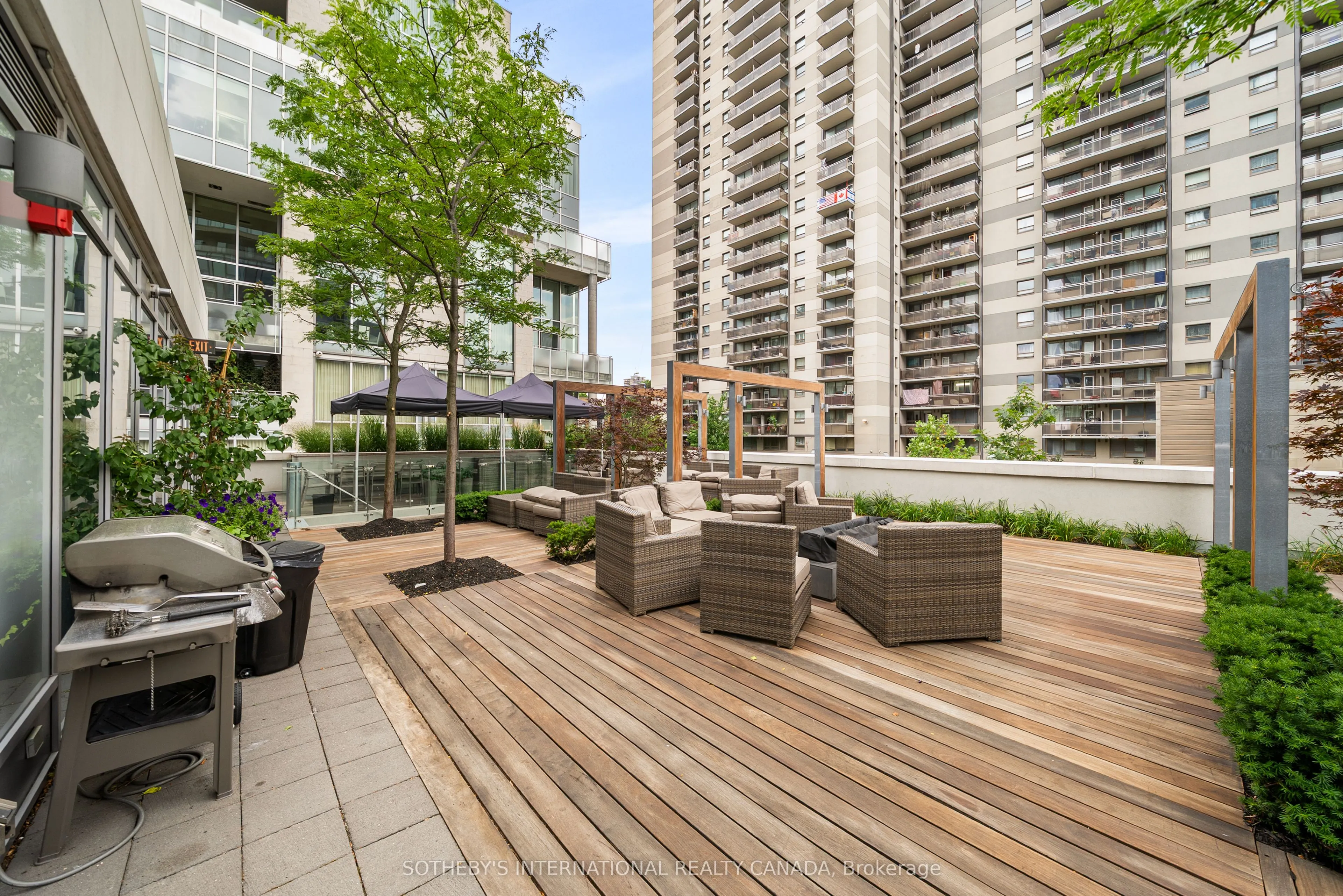 170 Avenue Road #1503