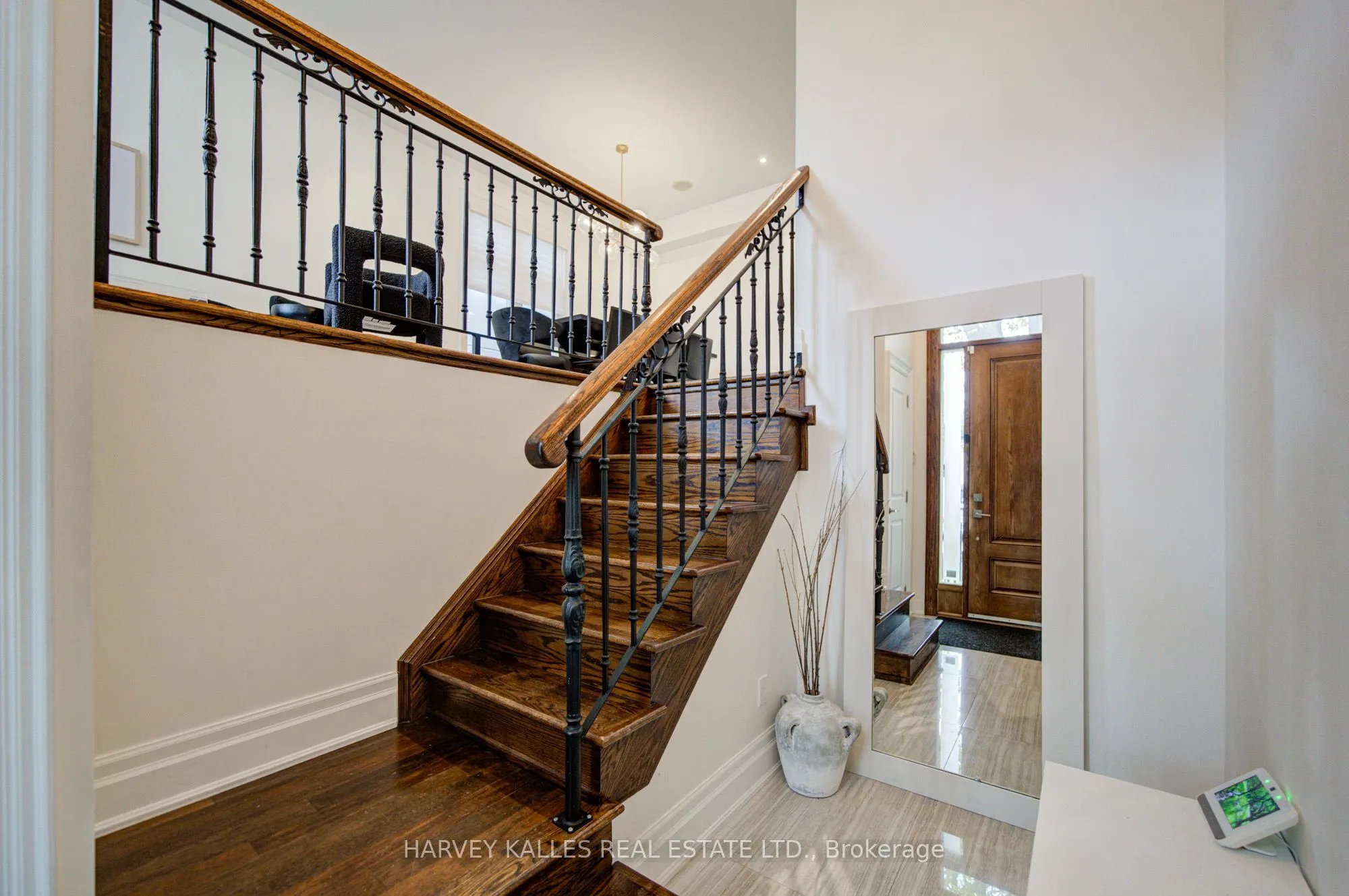 328 Douglas Avenue