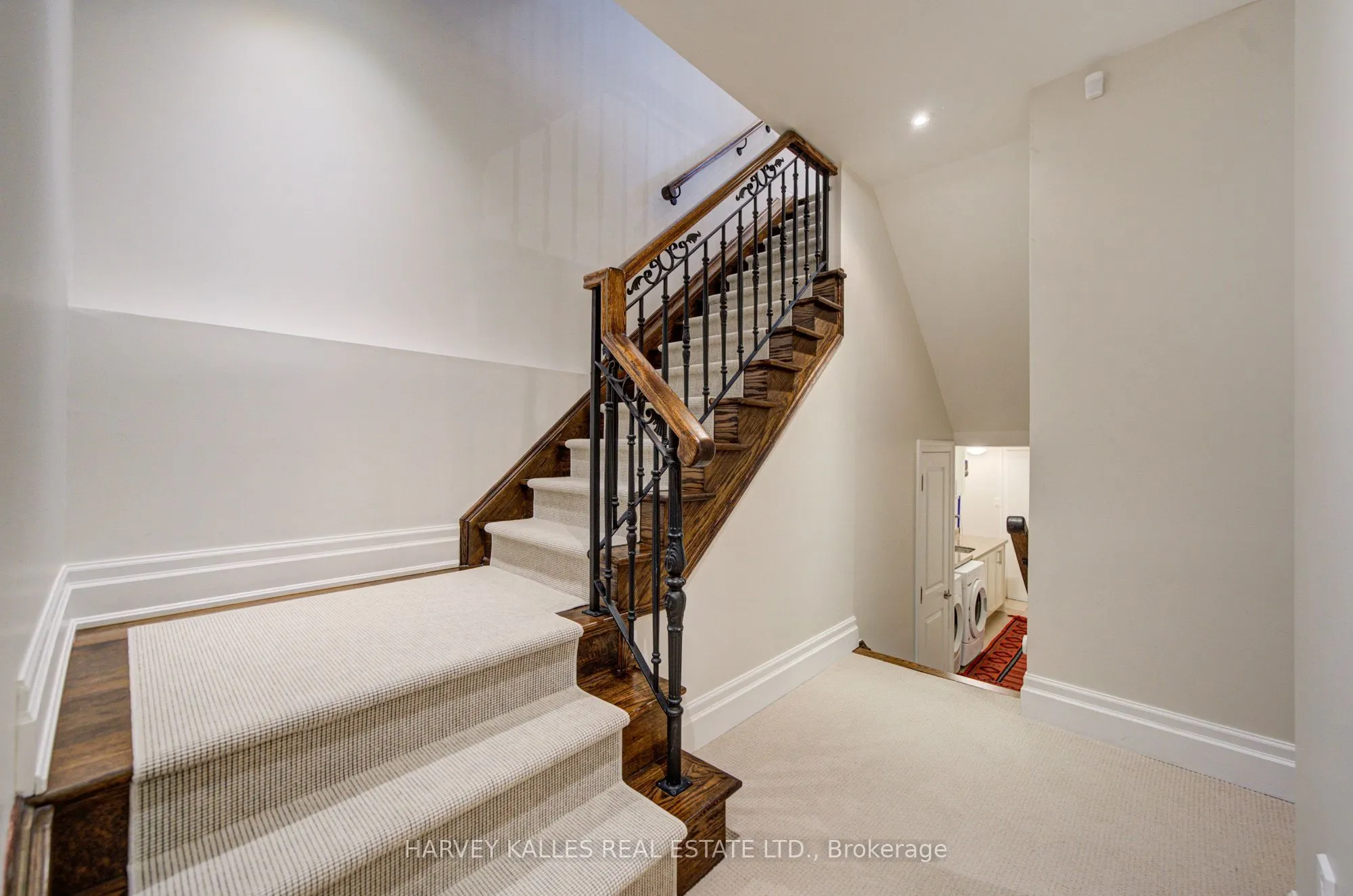 328 Douglas Avenue