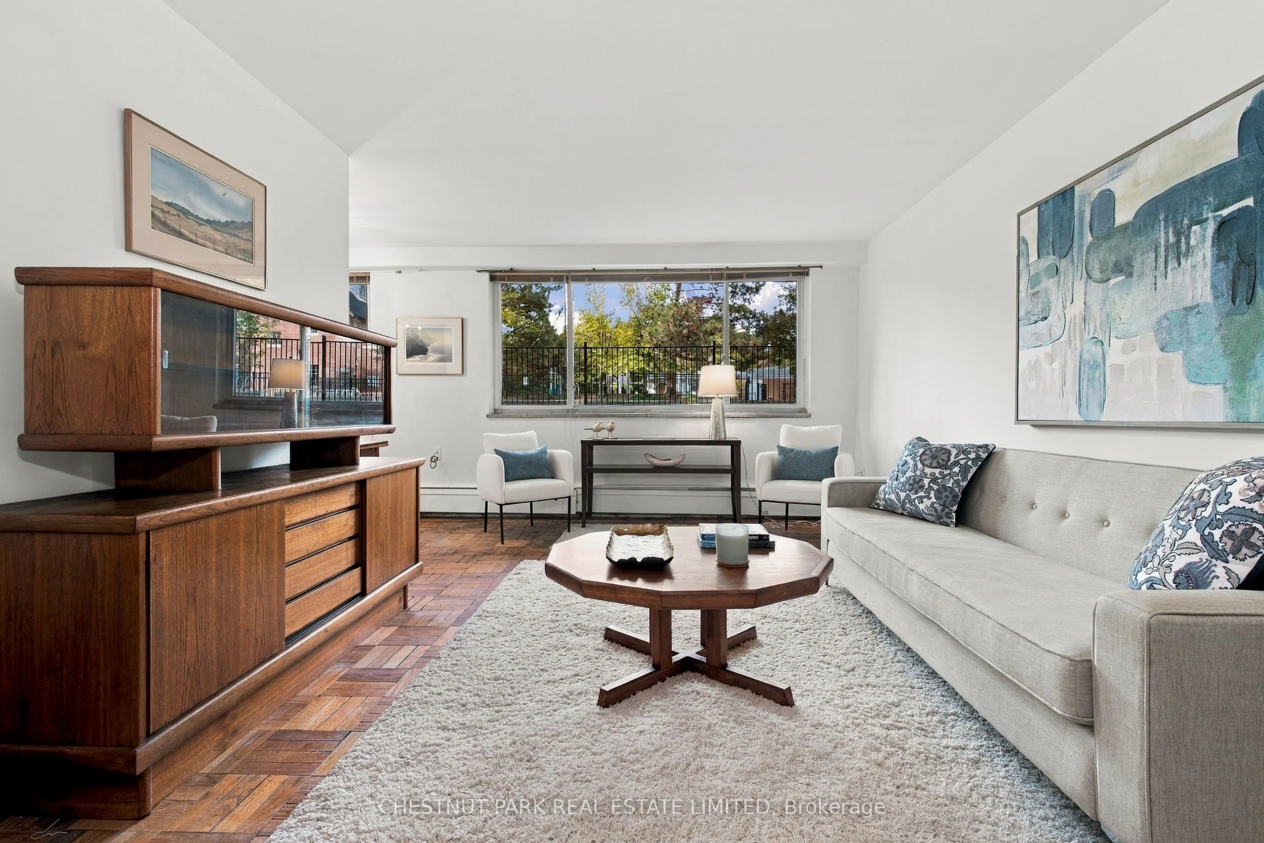 158 Crescent Road #102