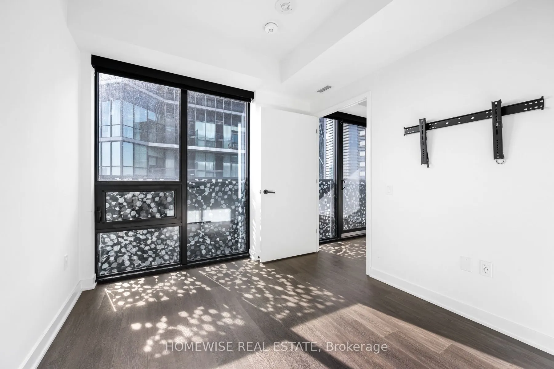 55 Charles Street E #4506