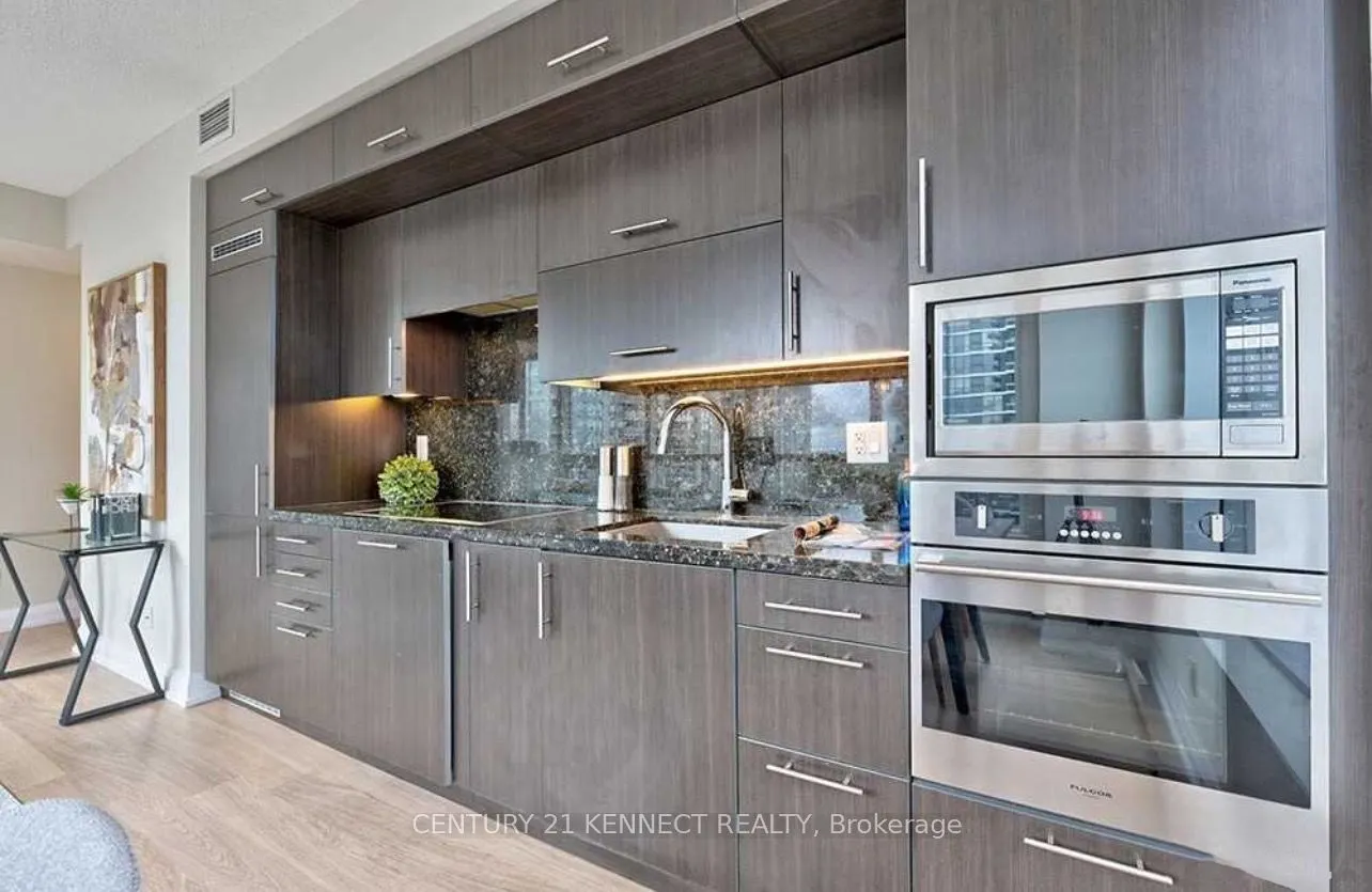 2 Anndale Drive #1005