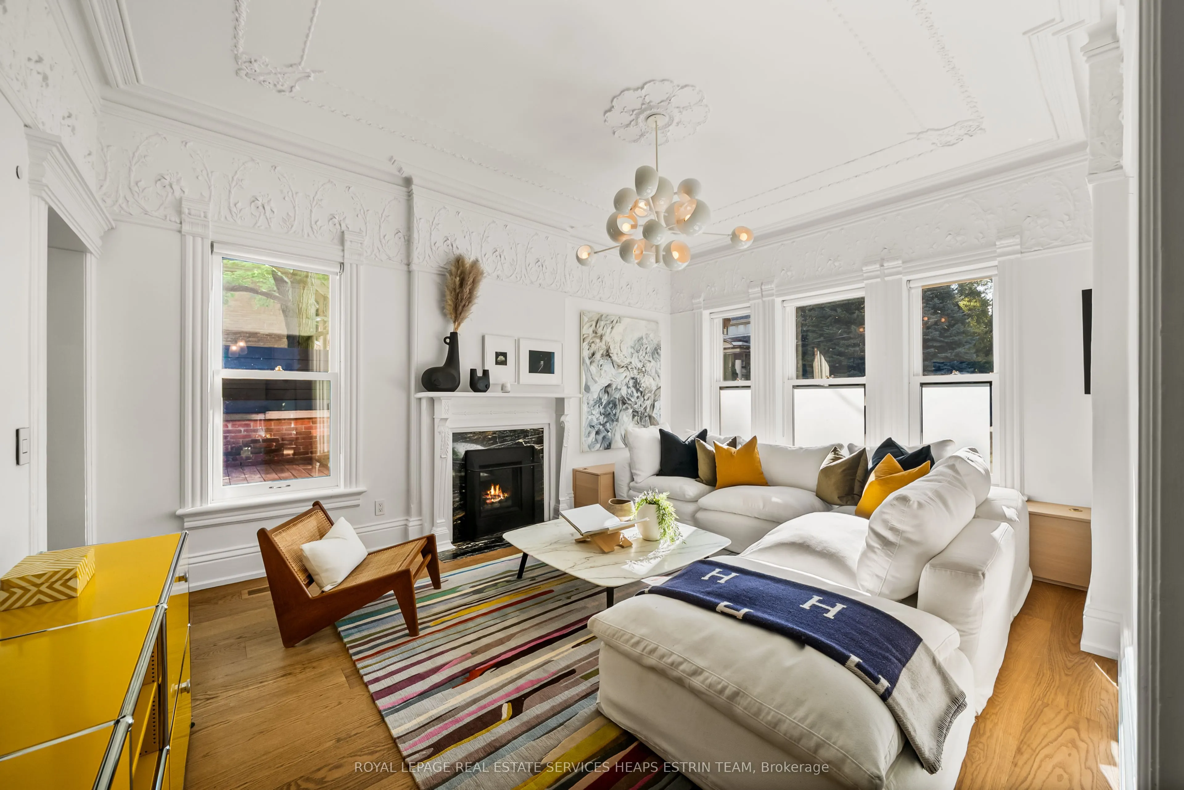 9 Sherbourne Street N