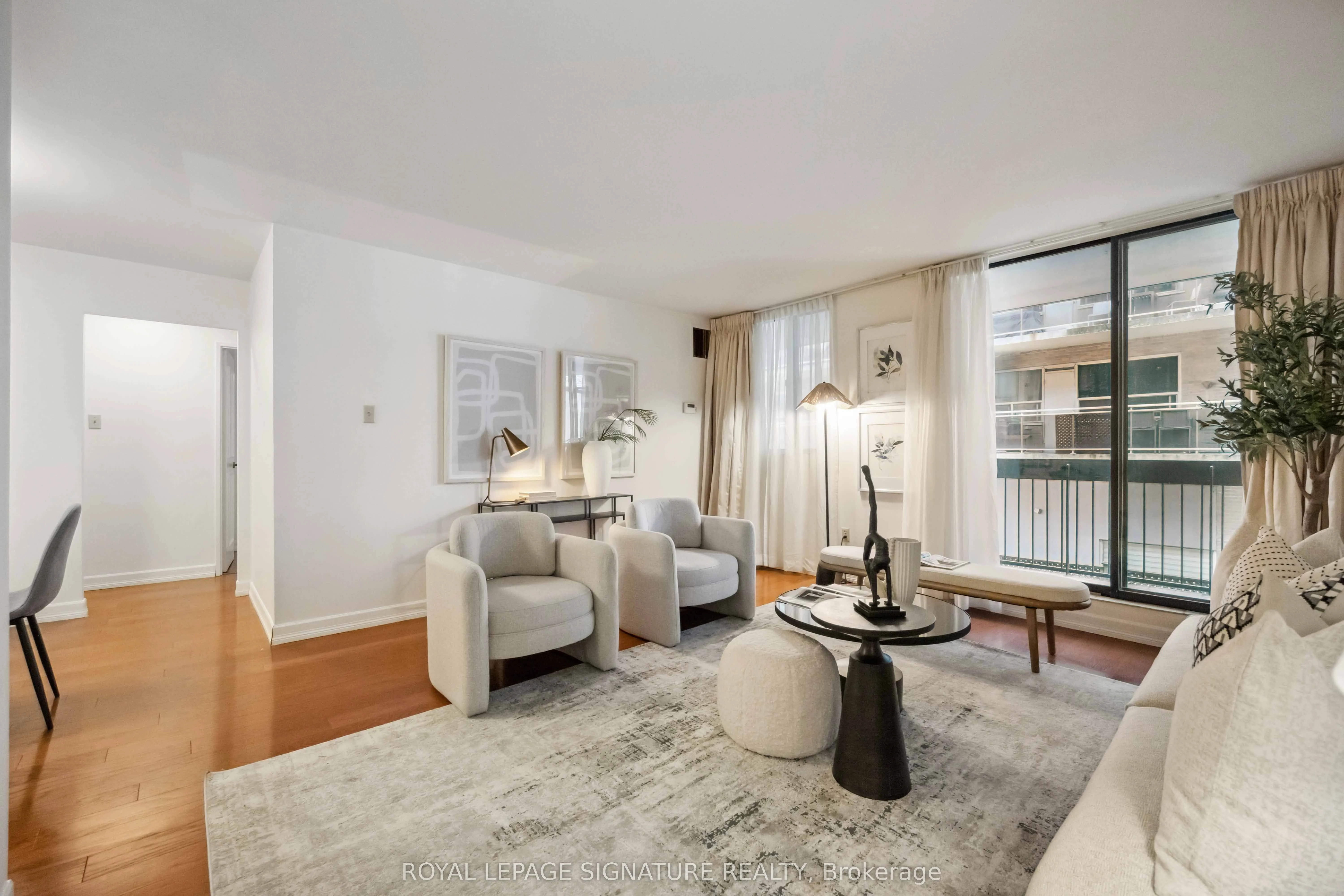 212 St. George Street #201