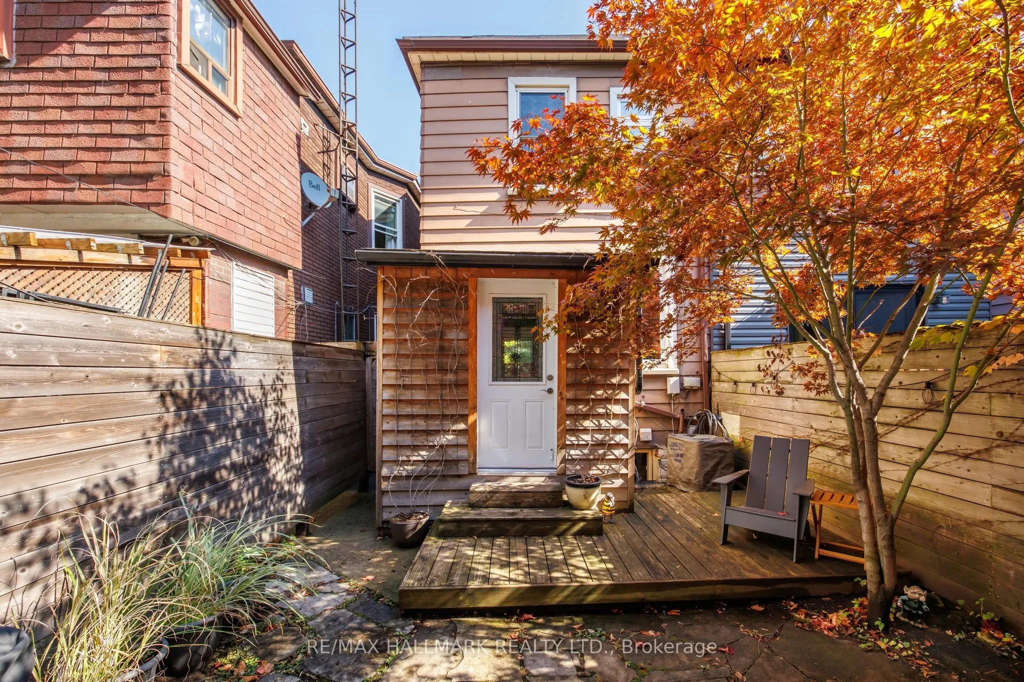 502 Lansdowne Avenue