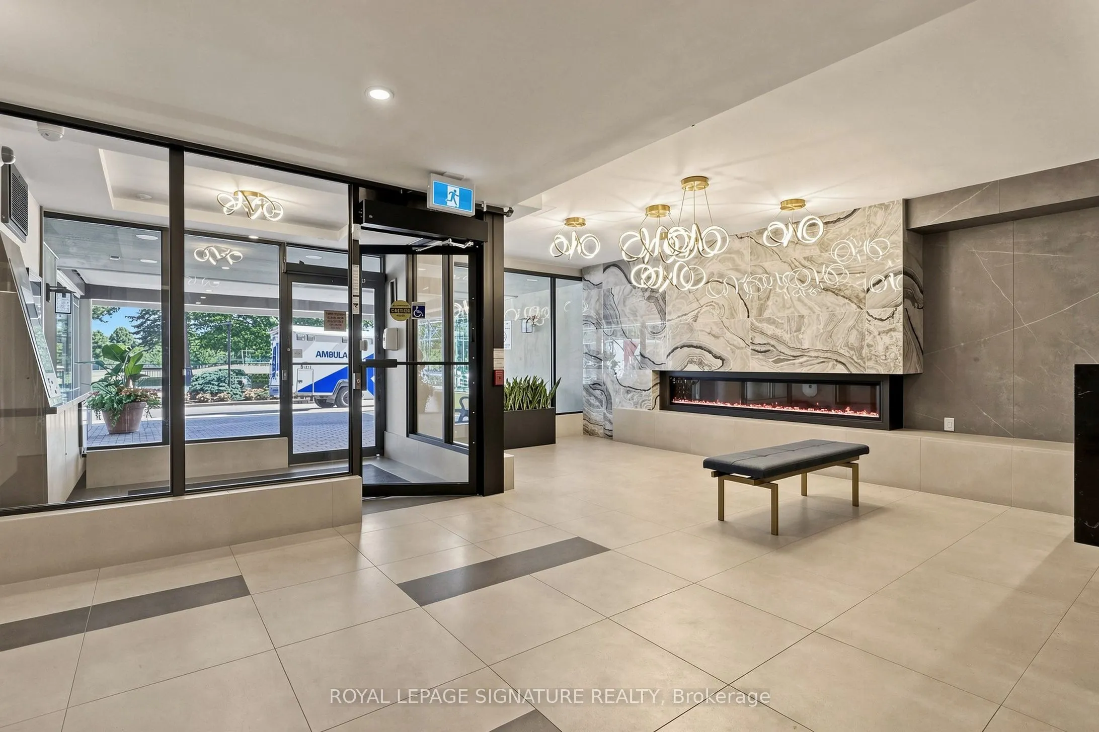 1555 Finch Avenue E #1901