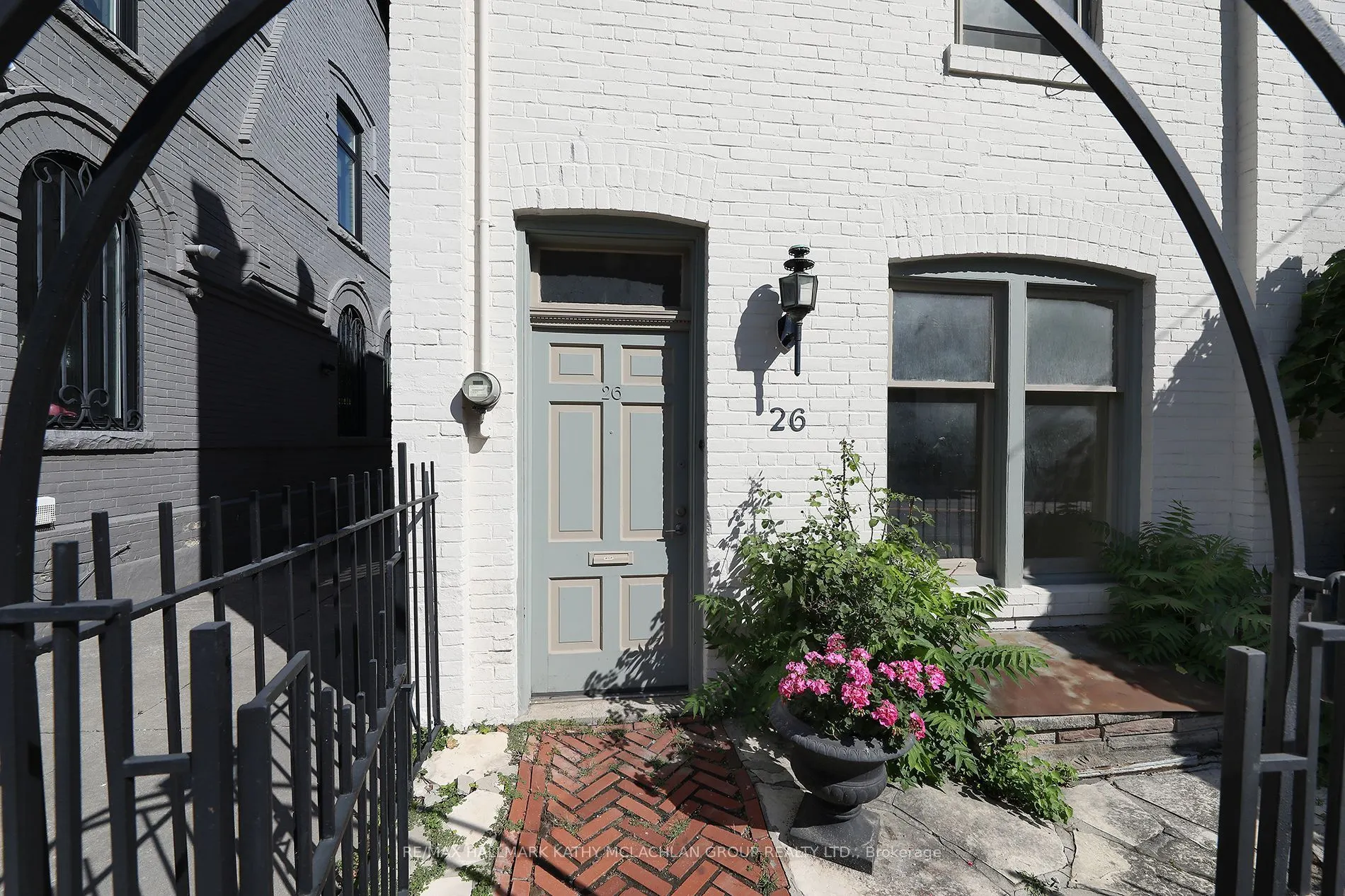 26 Belmont Street