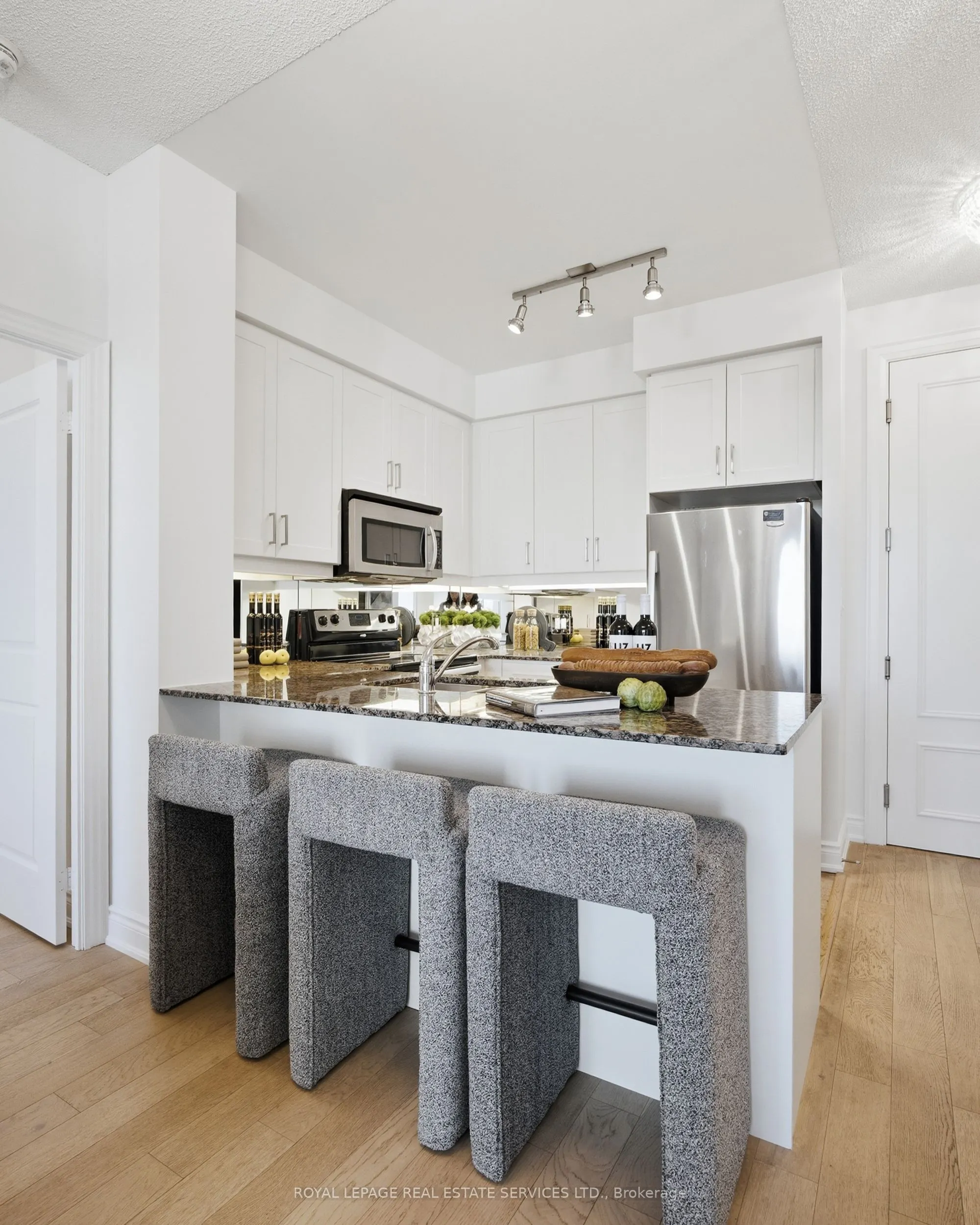 10 Bloorview Place #1014