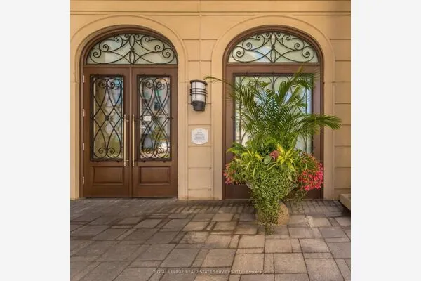 10 Bloorview Place #1014