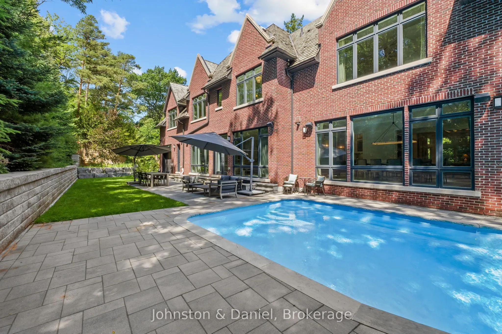 5 Pine Forest Road