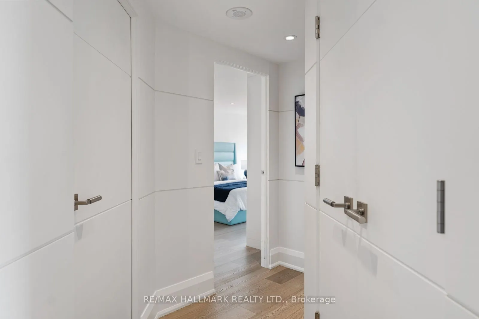 240 Heath Street W #1401