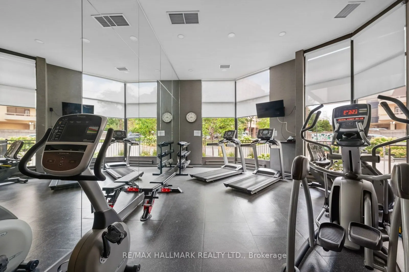 240 Heath Street W #1401