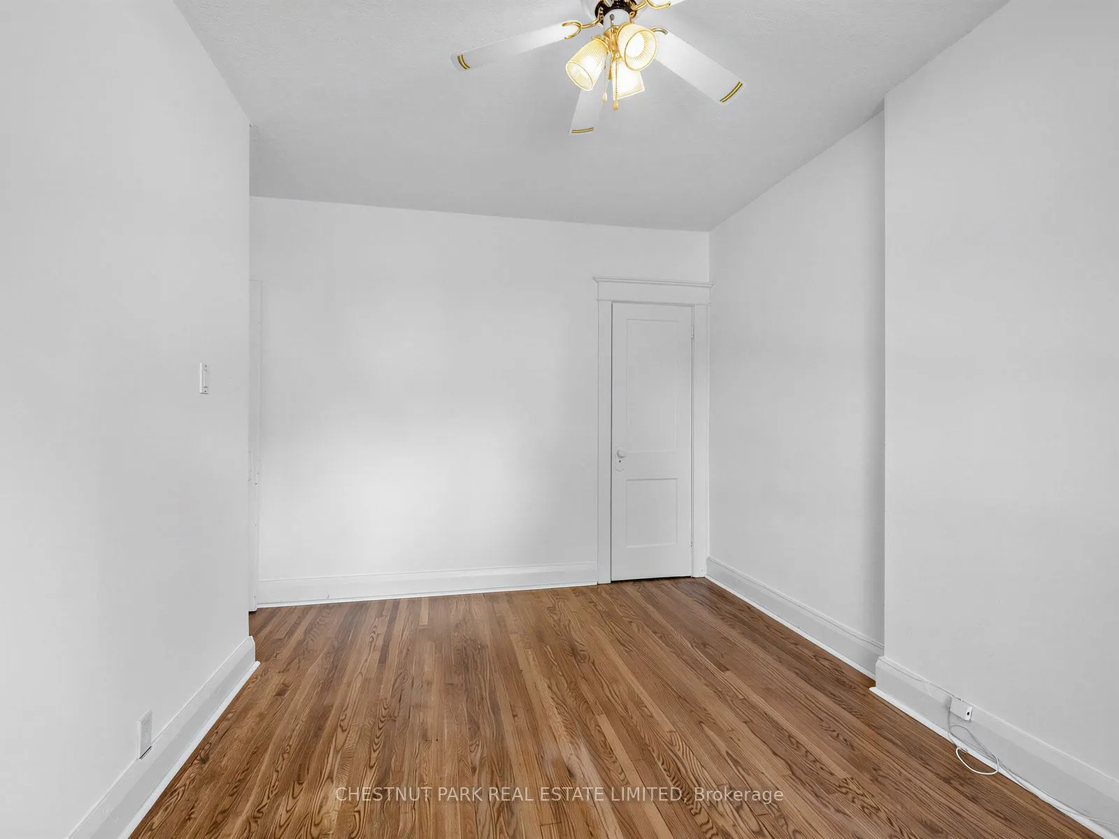 122 Forman Avenue