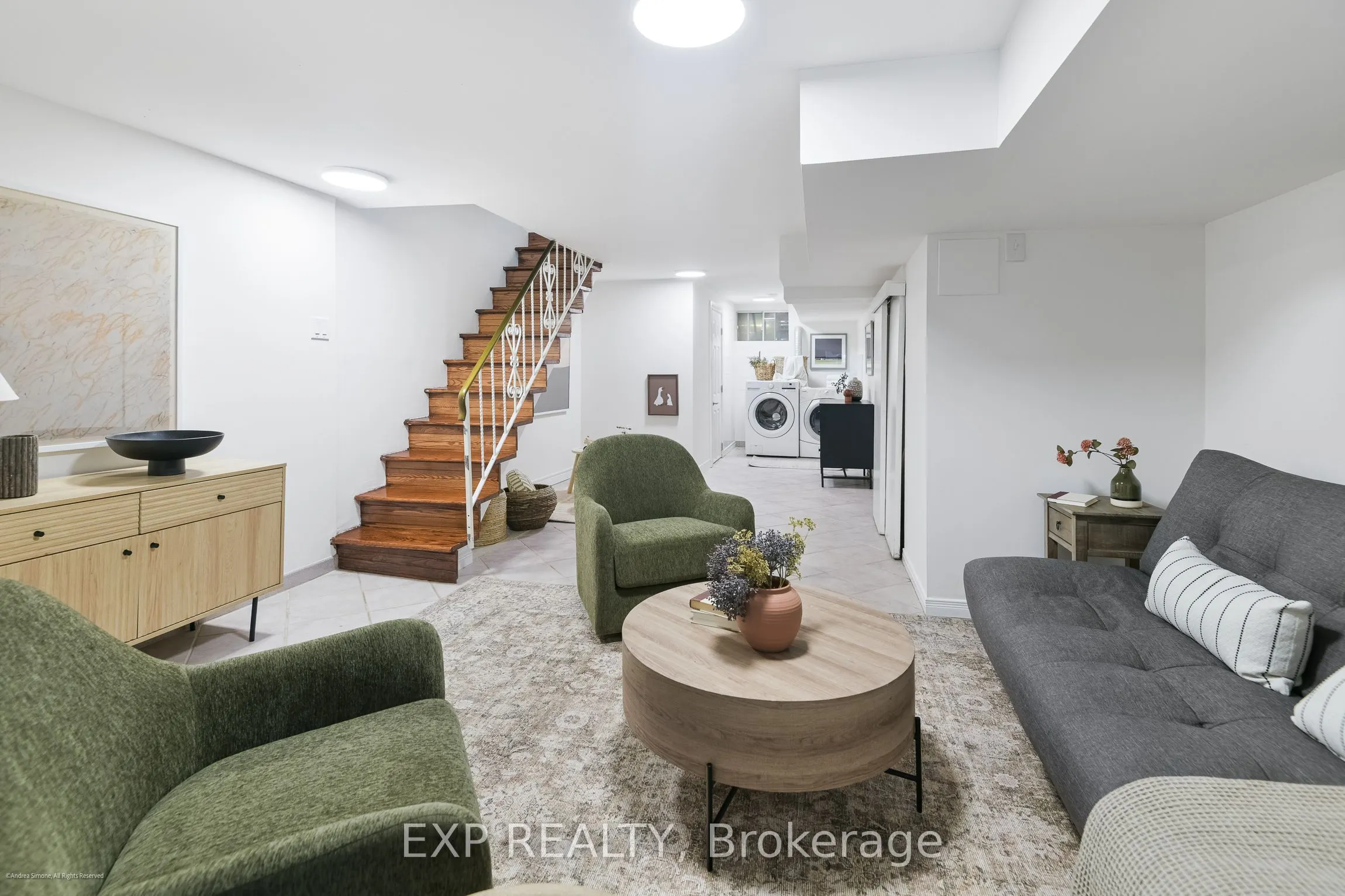 6 Louise Avenue