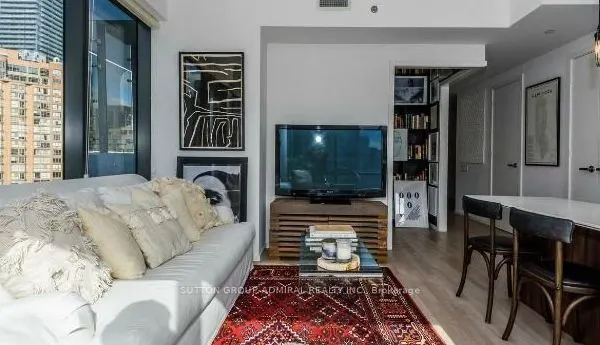 5 St Joseph Street #1605