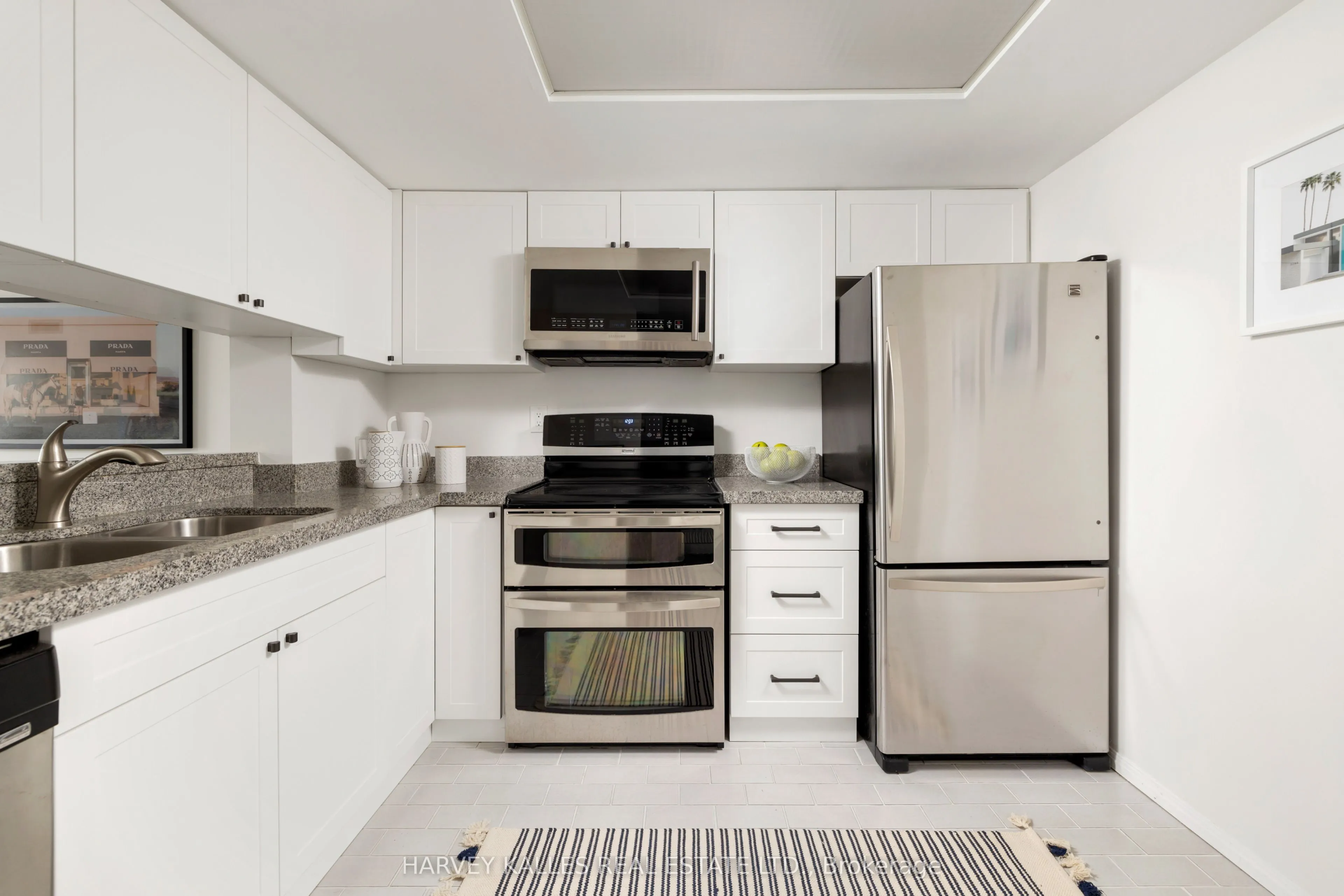 705 King Street W #1414