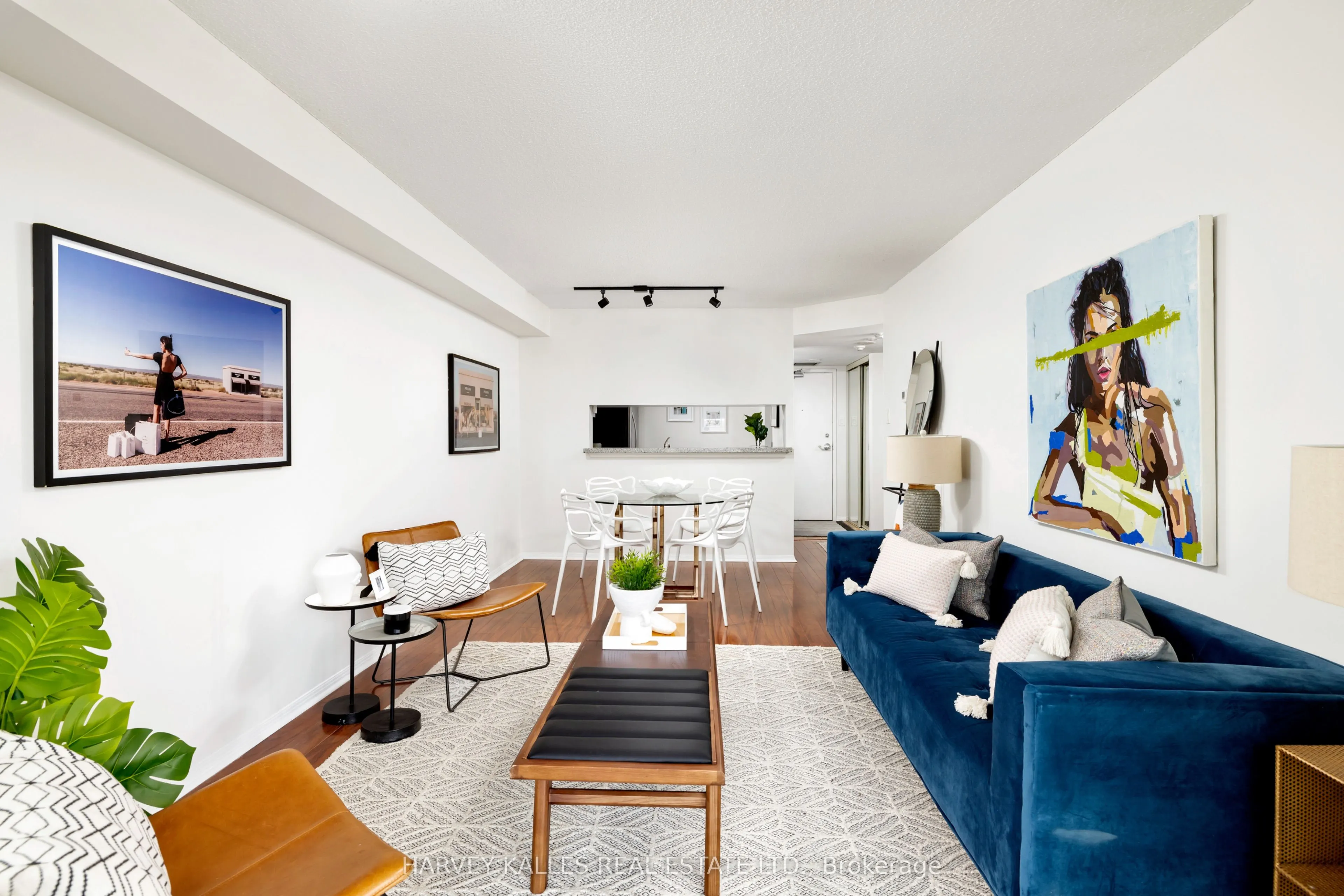 705 King Street W #1414