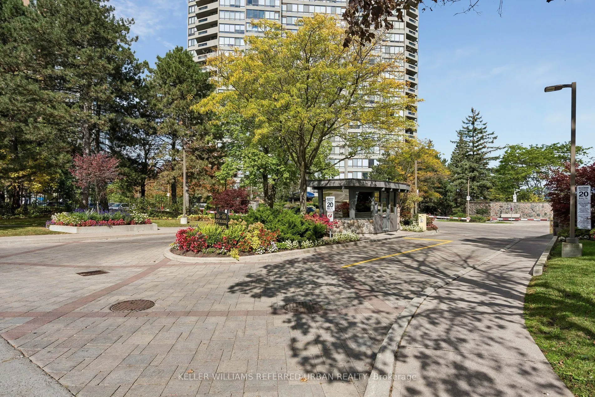55 Skymark Drive #2107
