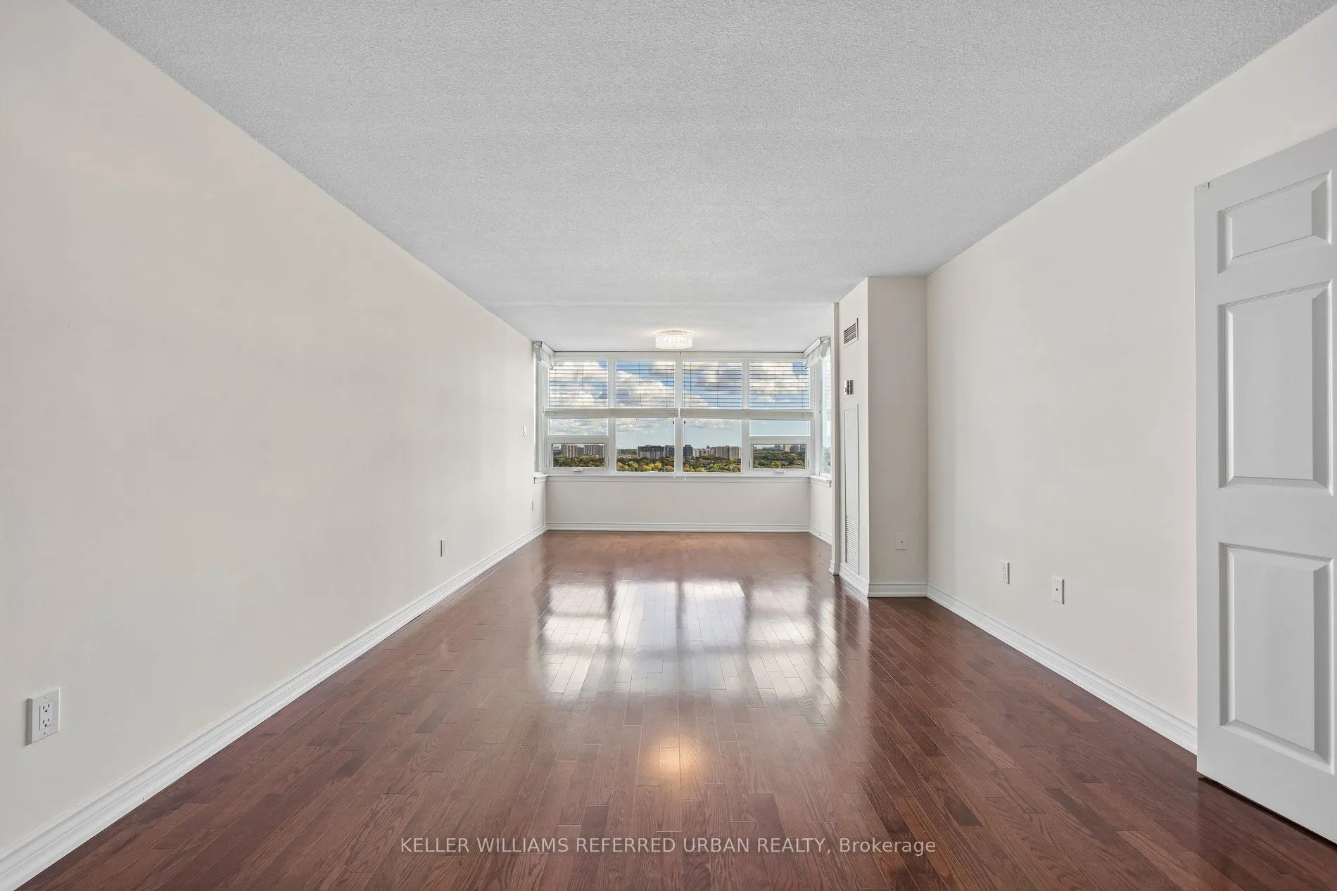 55 Skymark Drive #2107