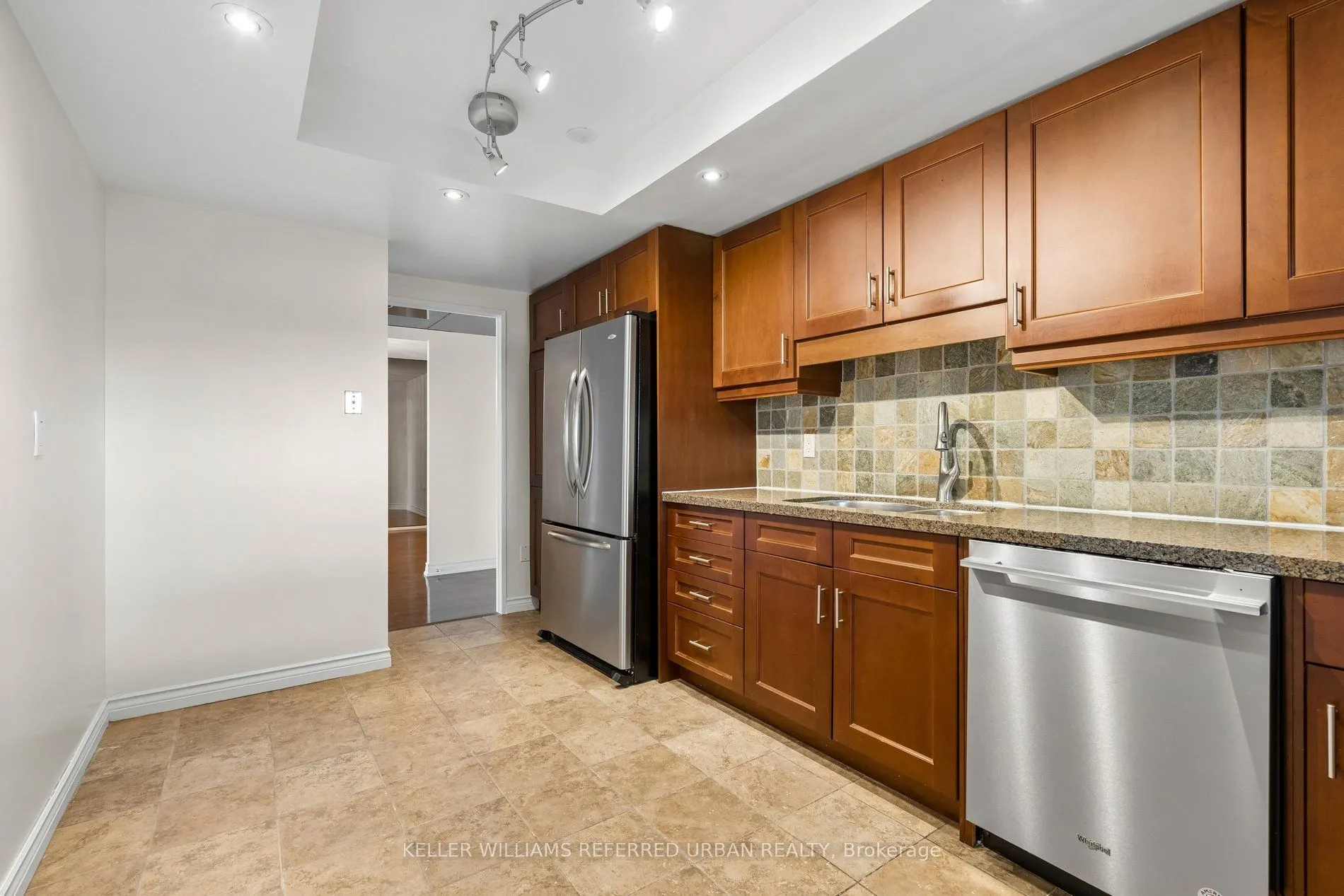 55 Skymark Drive #2107