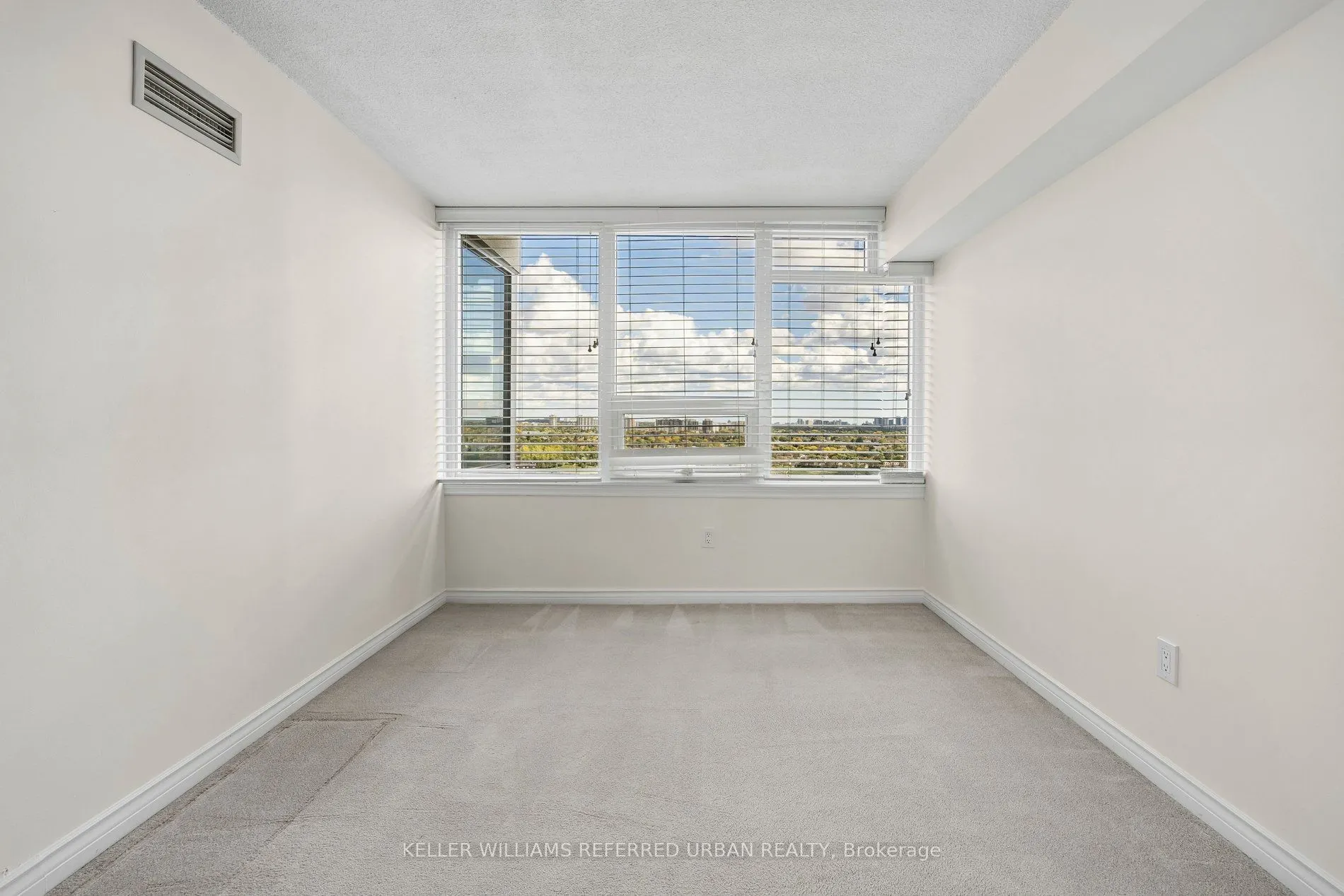 55 Skymark Drive #2107