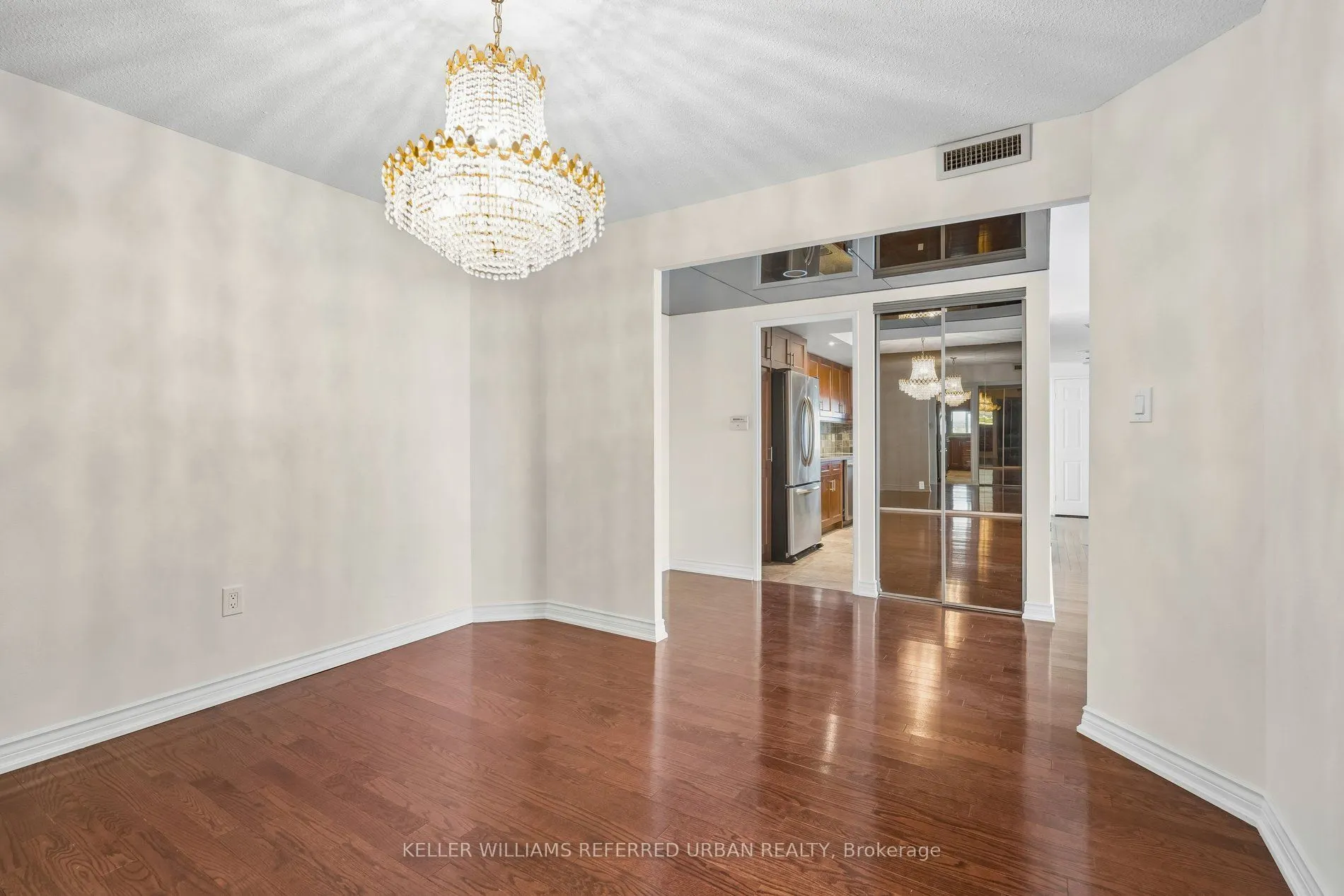 55 Skymark Drive #2107