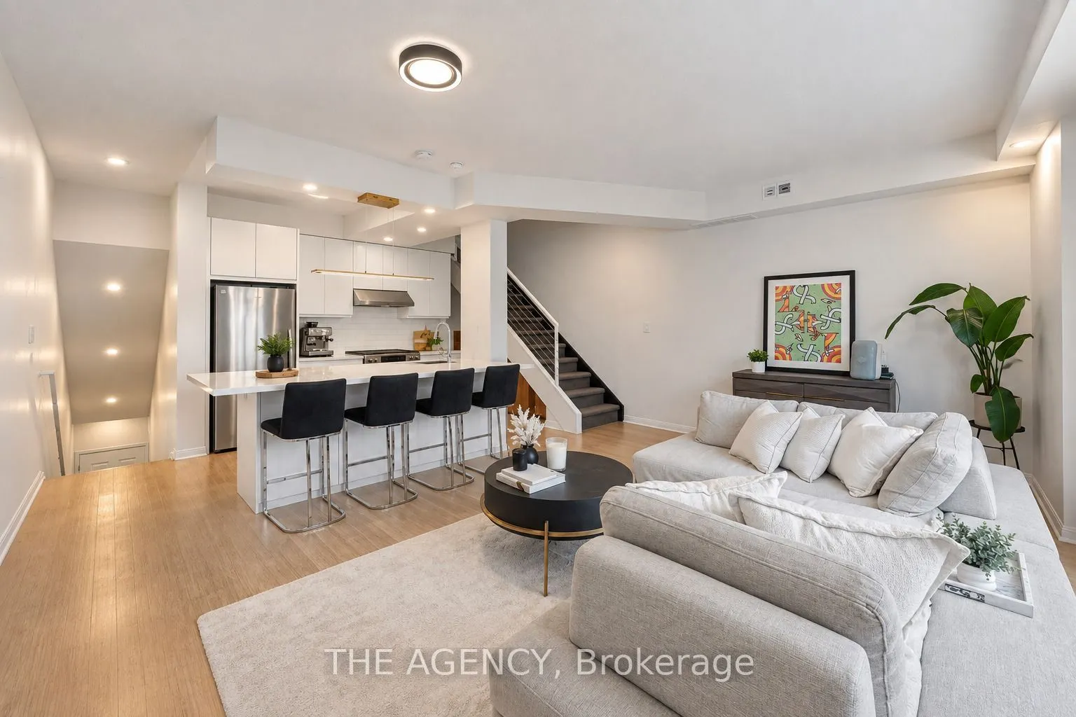 38 Stadium Road #667