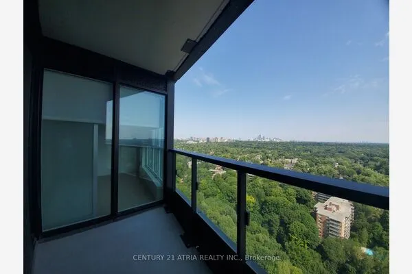 585 Bloor Street E #2424