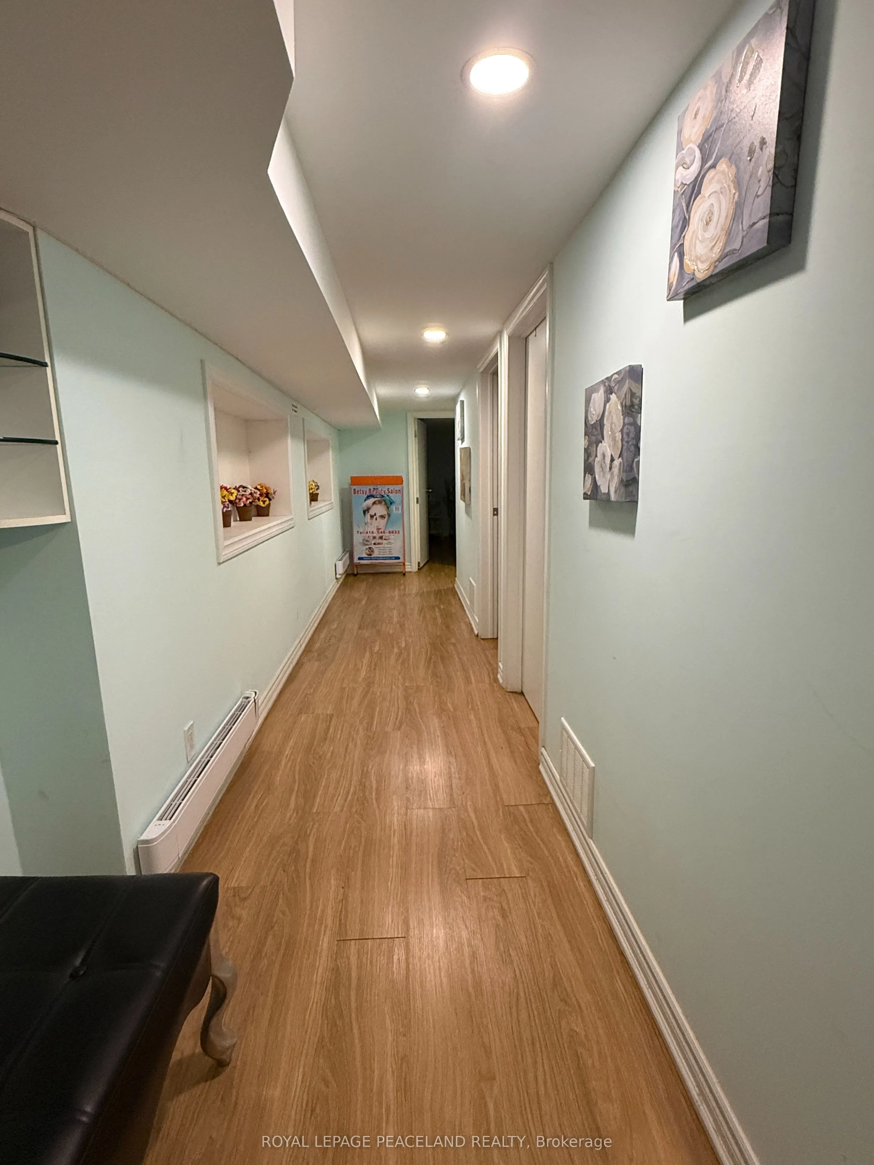 673 Queen Street W