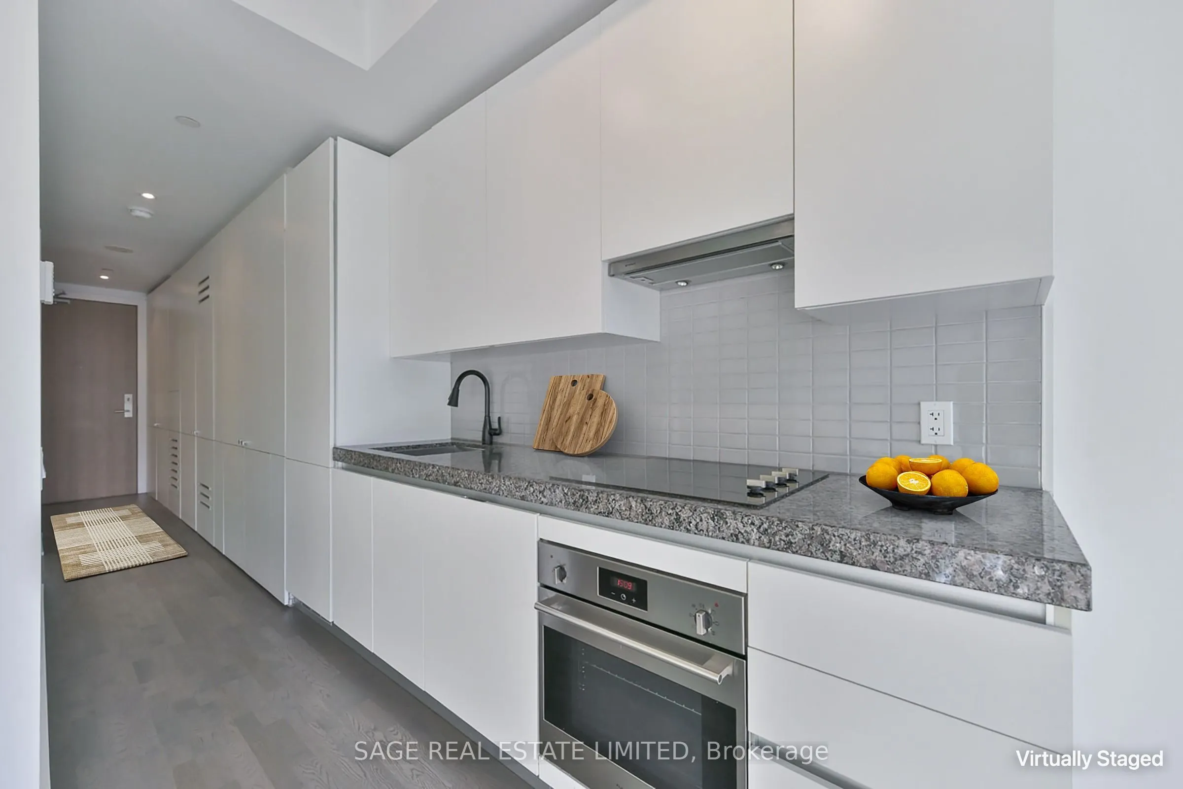 38 Stewart Street #802